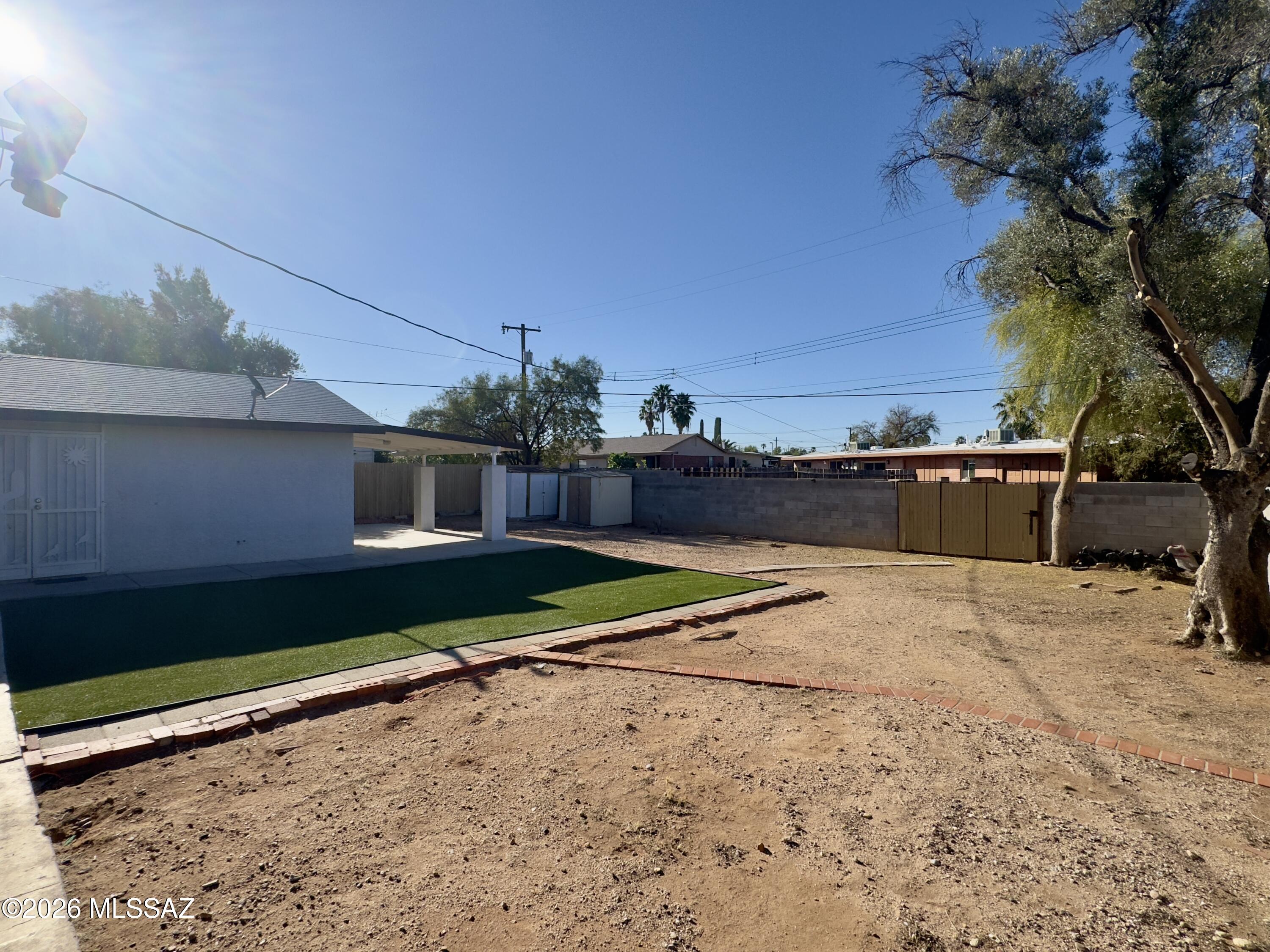 Longview Estates (1-56) - Residential Lease