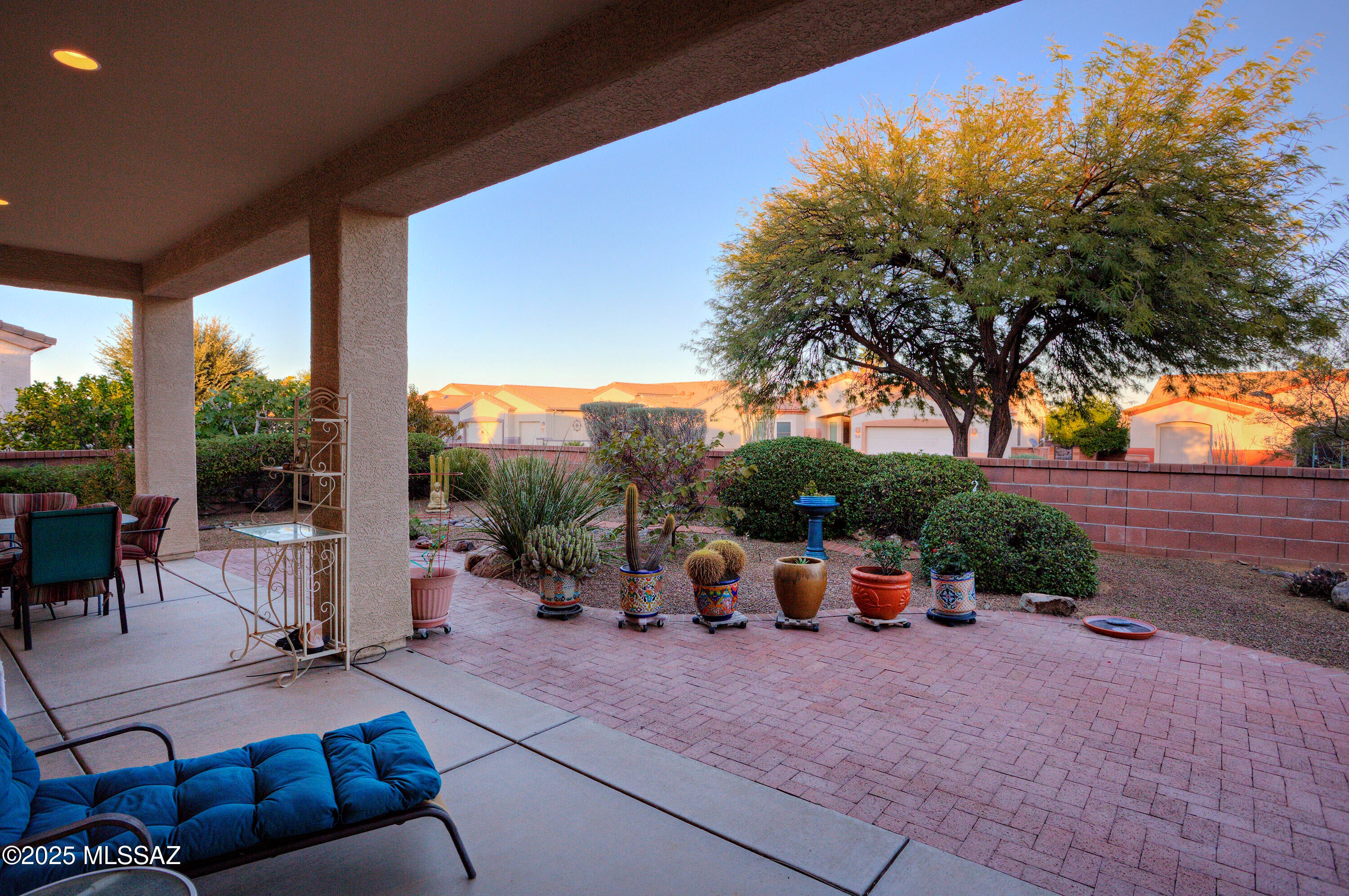 Las Campanas BLK H (1-84) - Residential