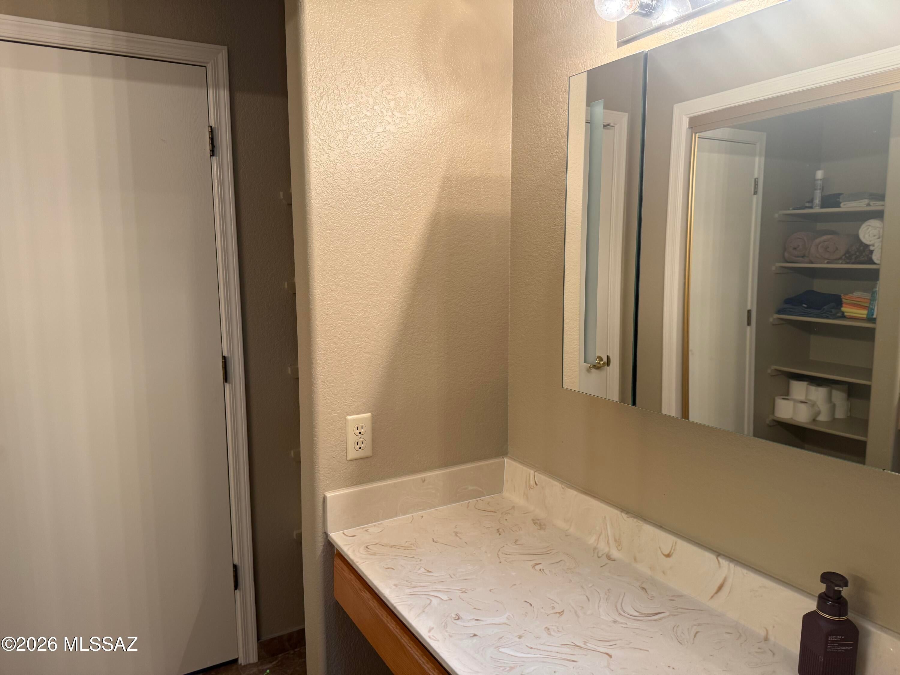Las Campanas BLK J (1-37) - Residential
