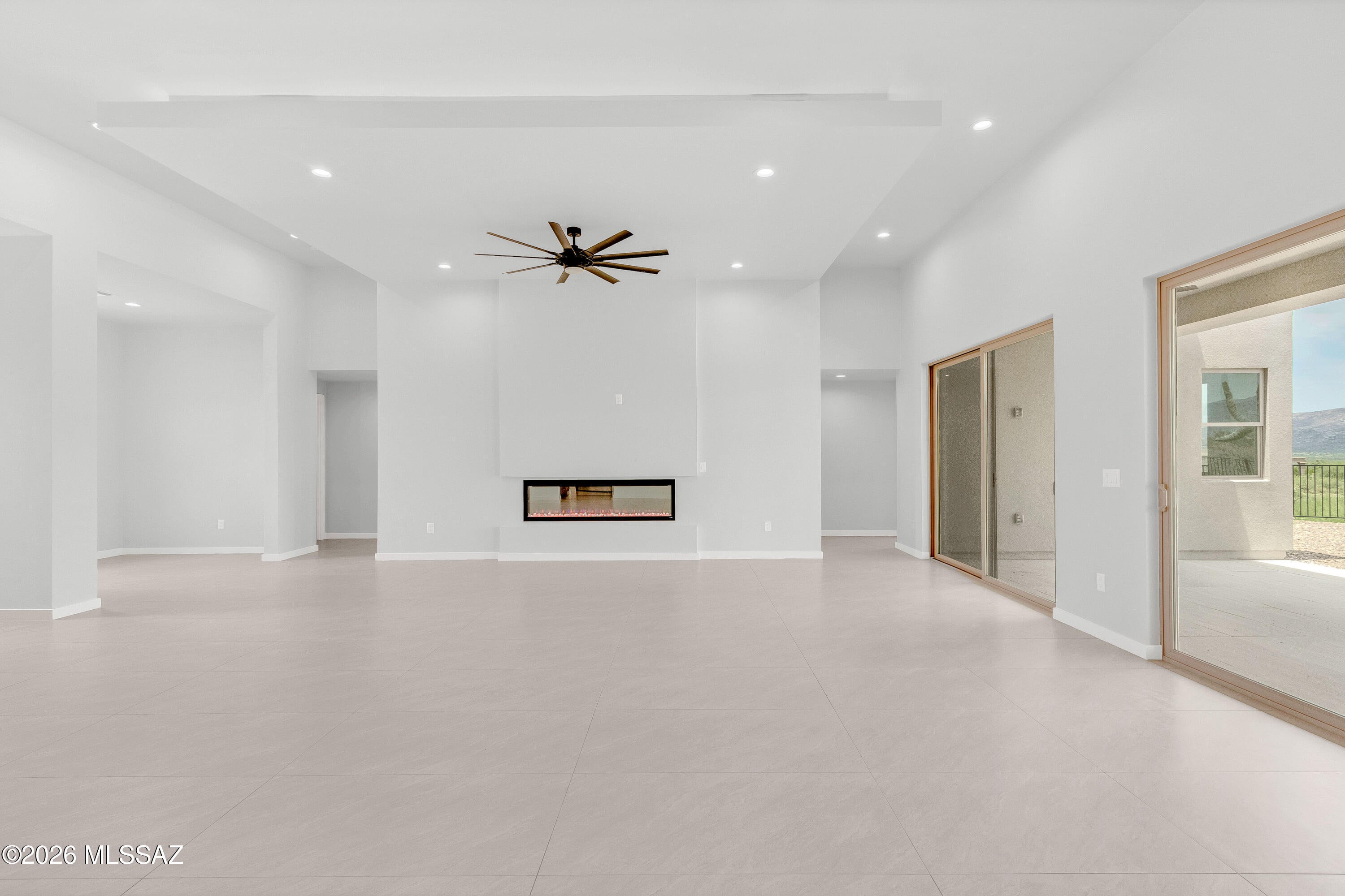 Coyote Creek (1-395) - Residential
