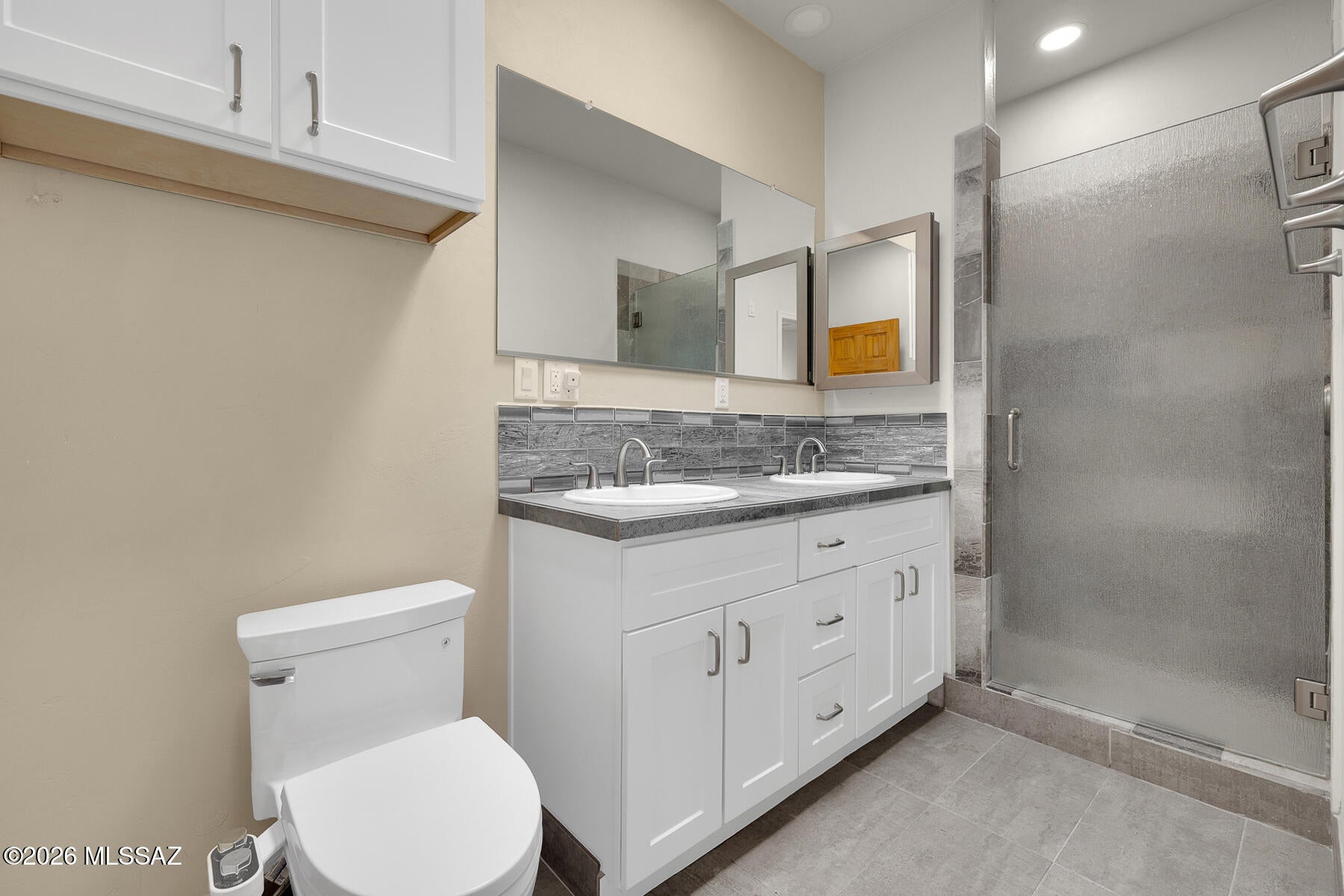 Broadway East (254-390) - Residential
