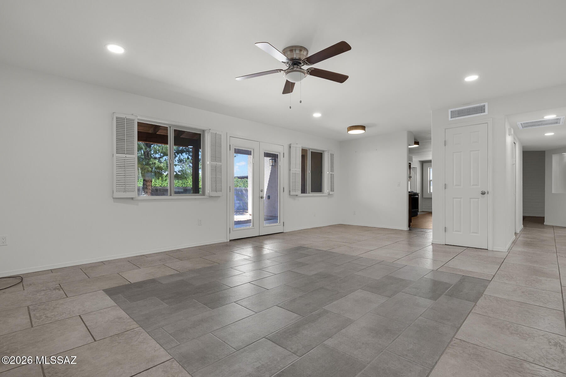 Broadway East (254-390) - Residential