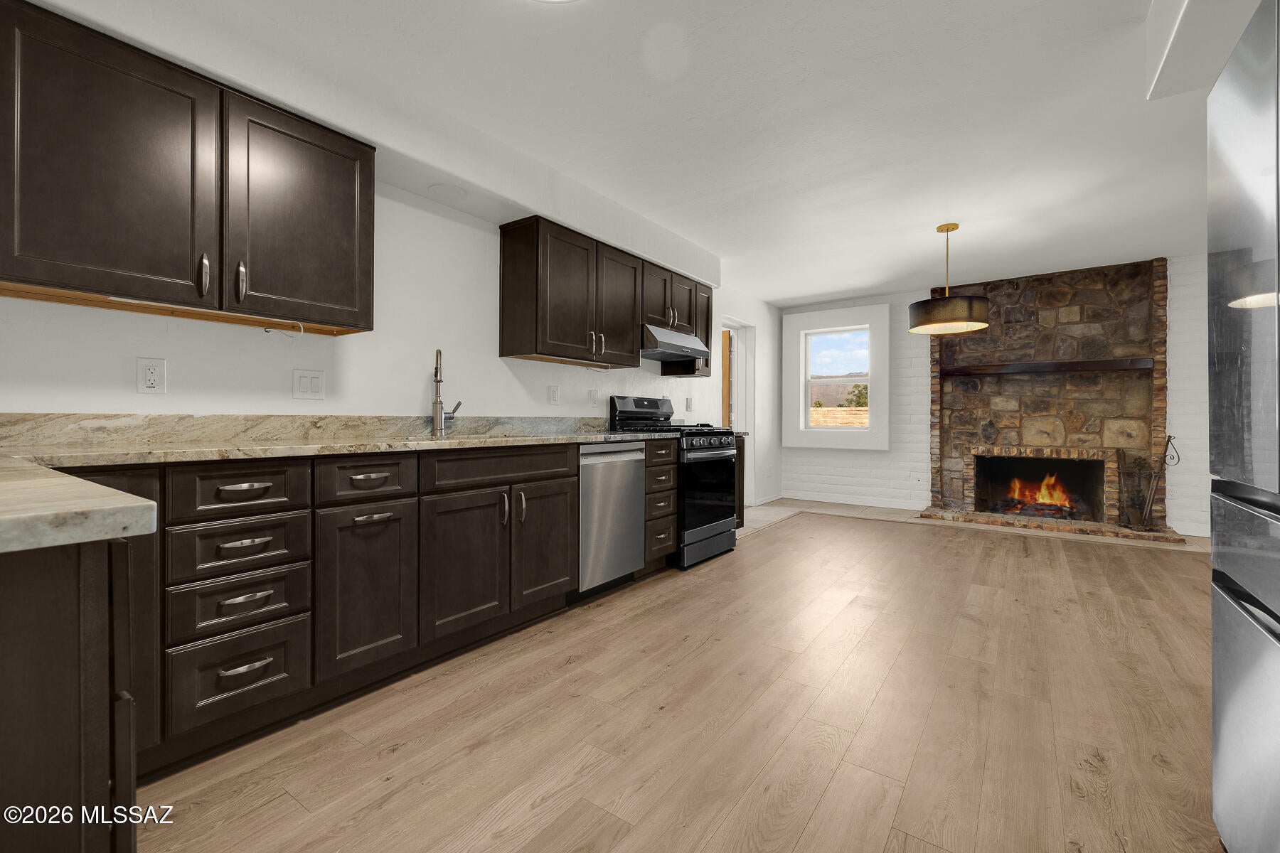 Broadway East (254-390) - Residential