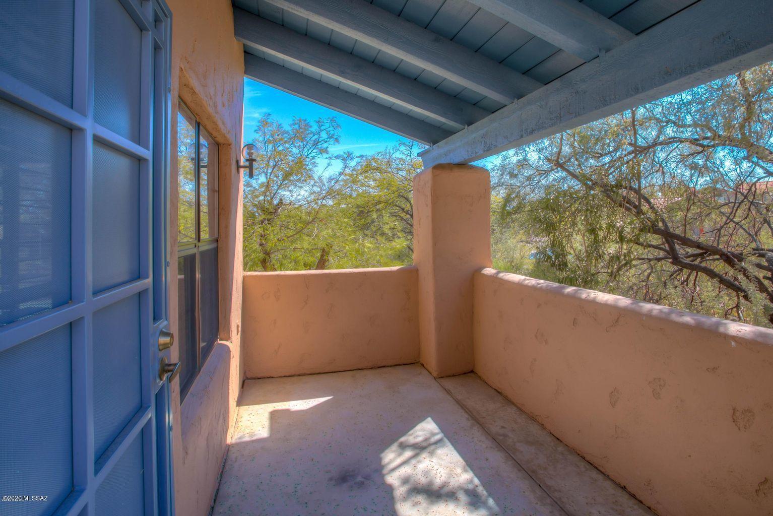 Ventana De Sabino Villas (1-90) - Residential Lease