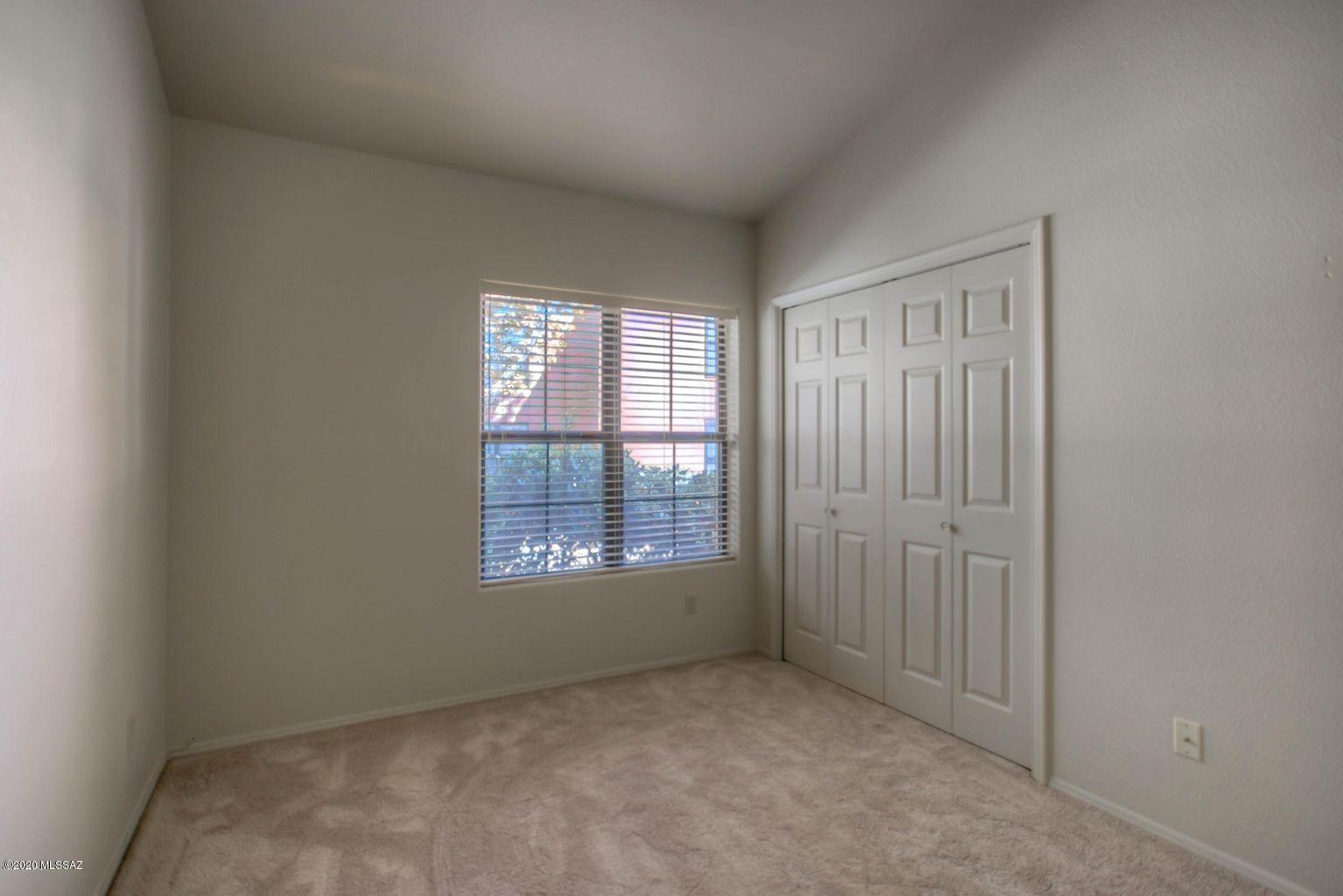Ventana De Sabino Villas (1-90) - Residential Lease