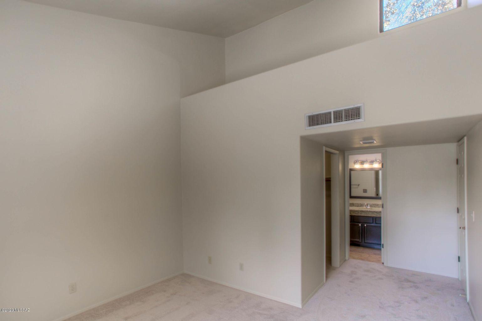 Ventana De Sabino Villas (1-90) - Residential Lease