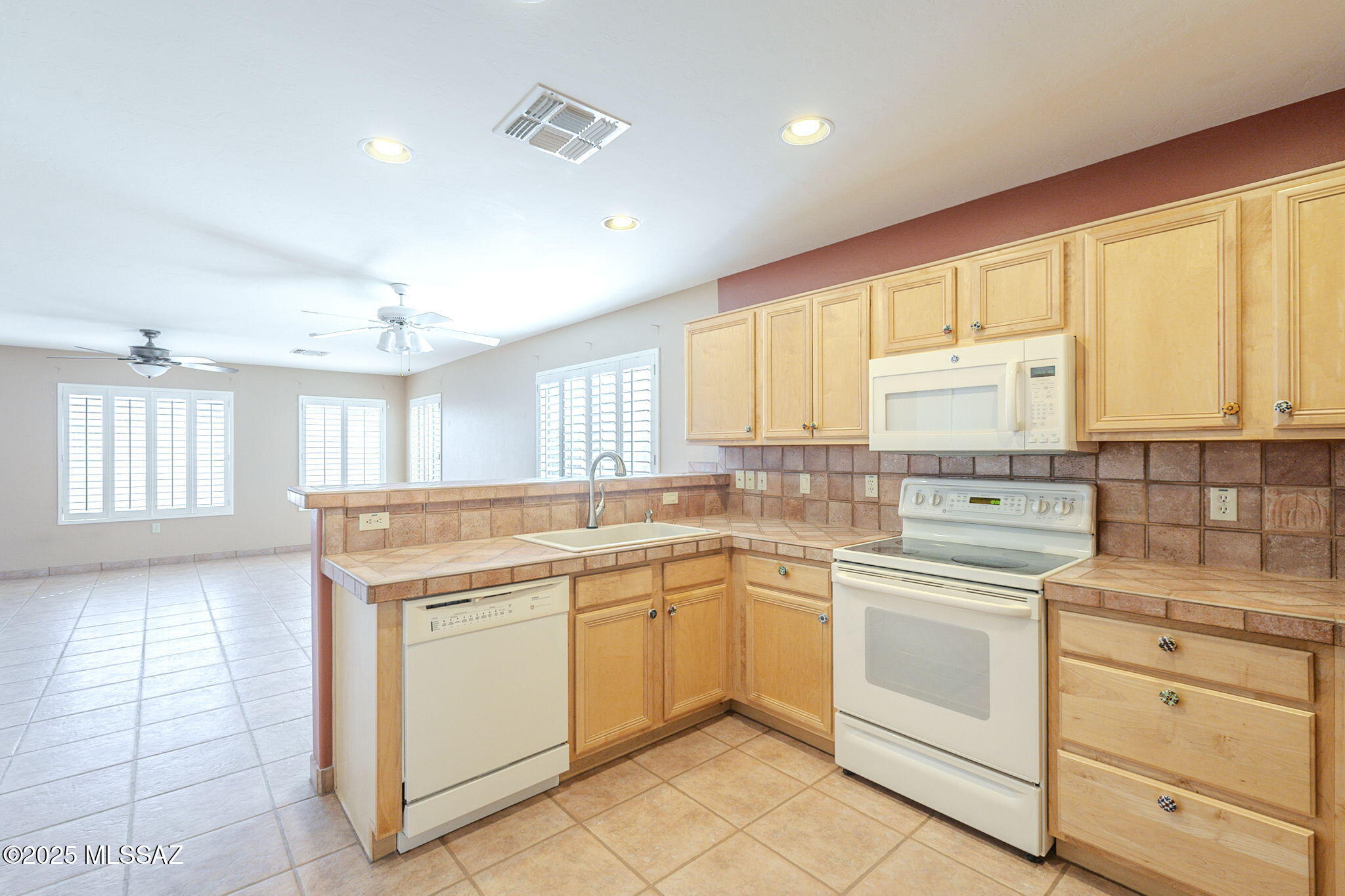 Las Campanas BLK G (96-216) - Residential