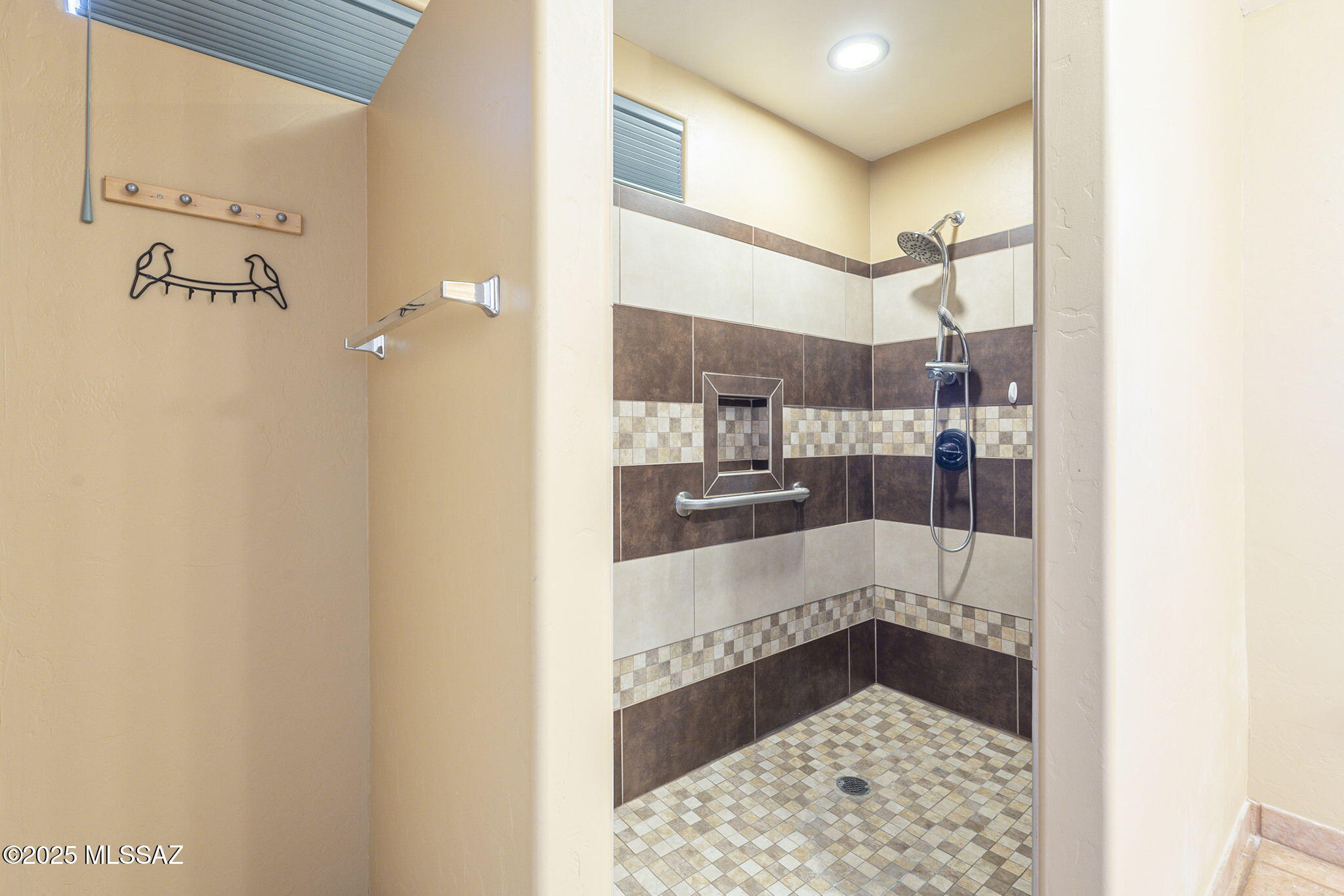 Las Campanas BLK G (96-216) - Residential