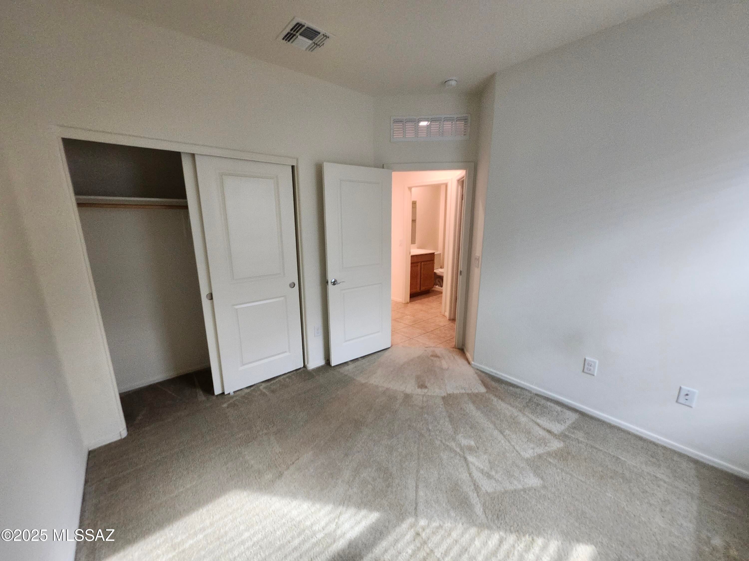 La Estancia De Tucson (411-664) - Residential Lease