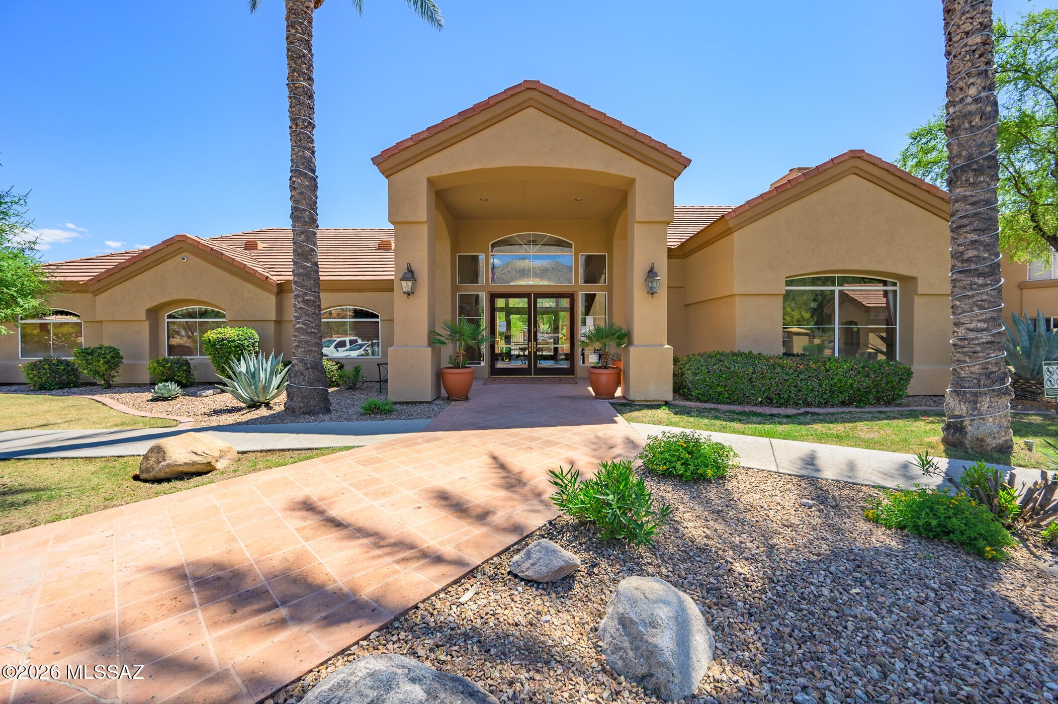 Pinnacle Canyon Condominium - Residential