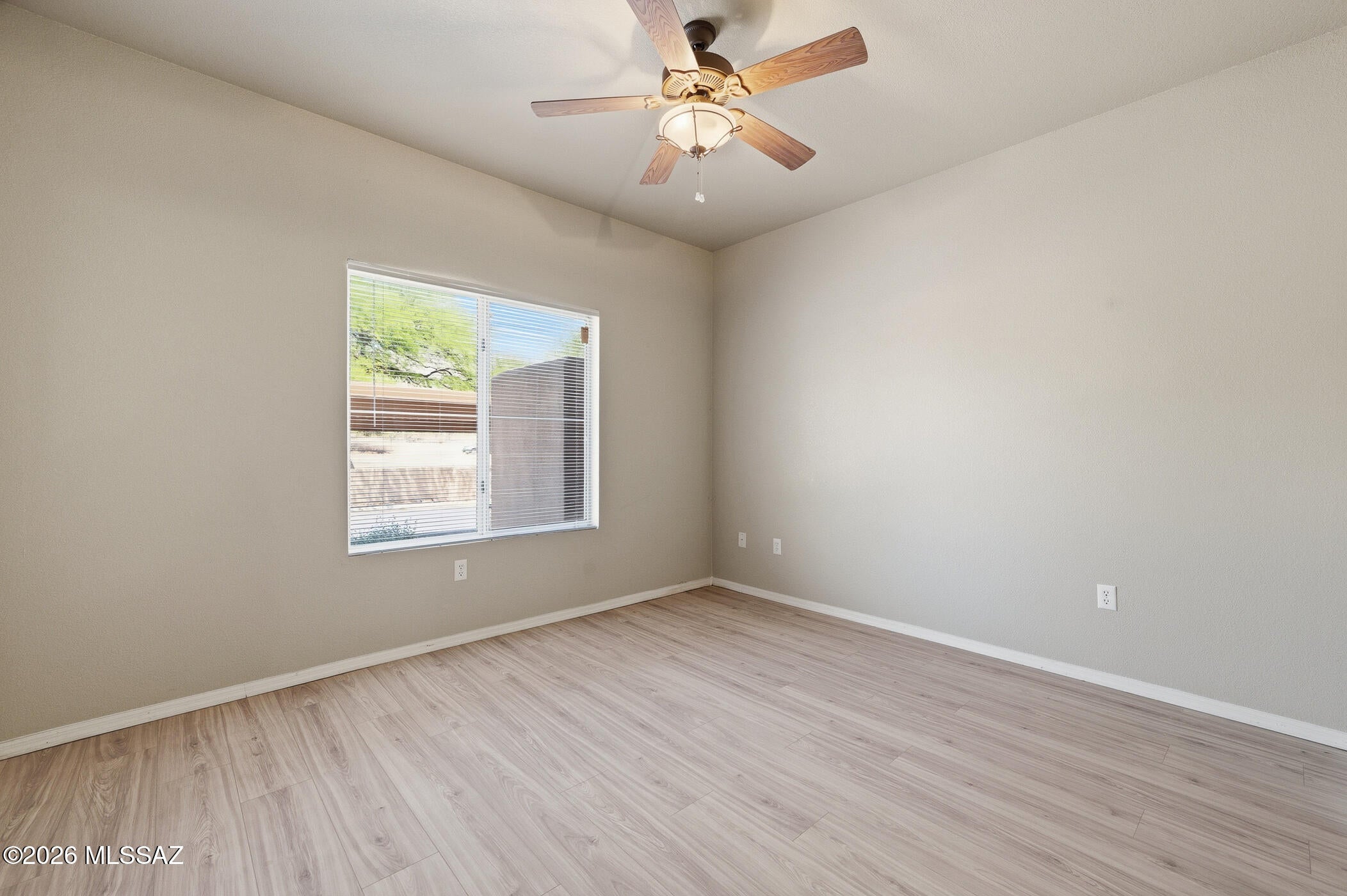 Pinnacle Canyon Condominium - Residential