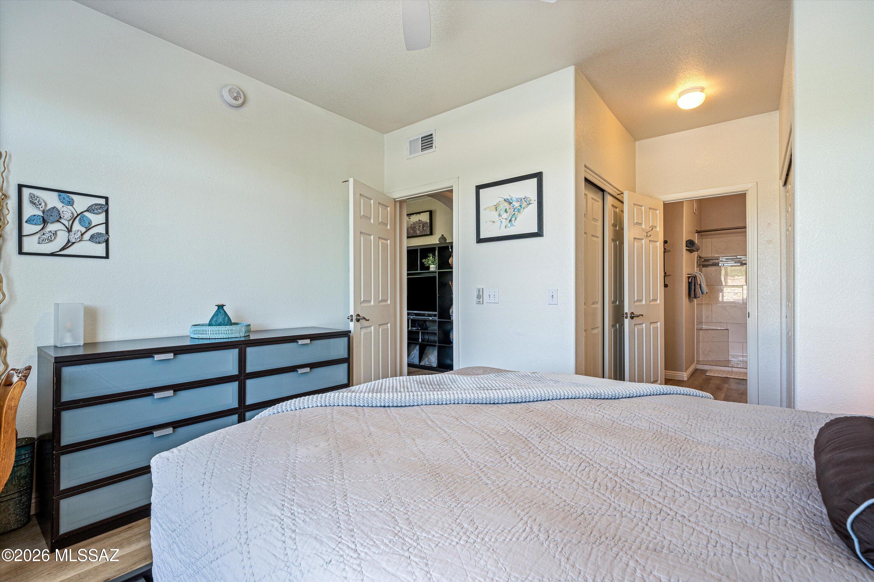 Pinnacle Canyon Condominium - Residential
