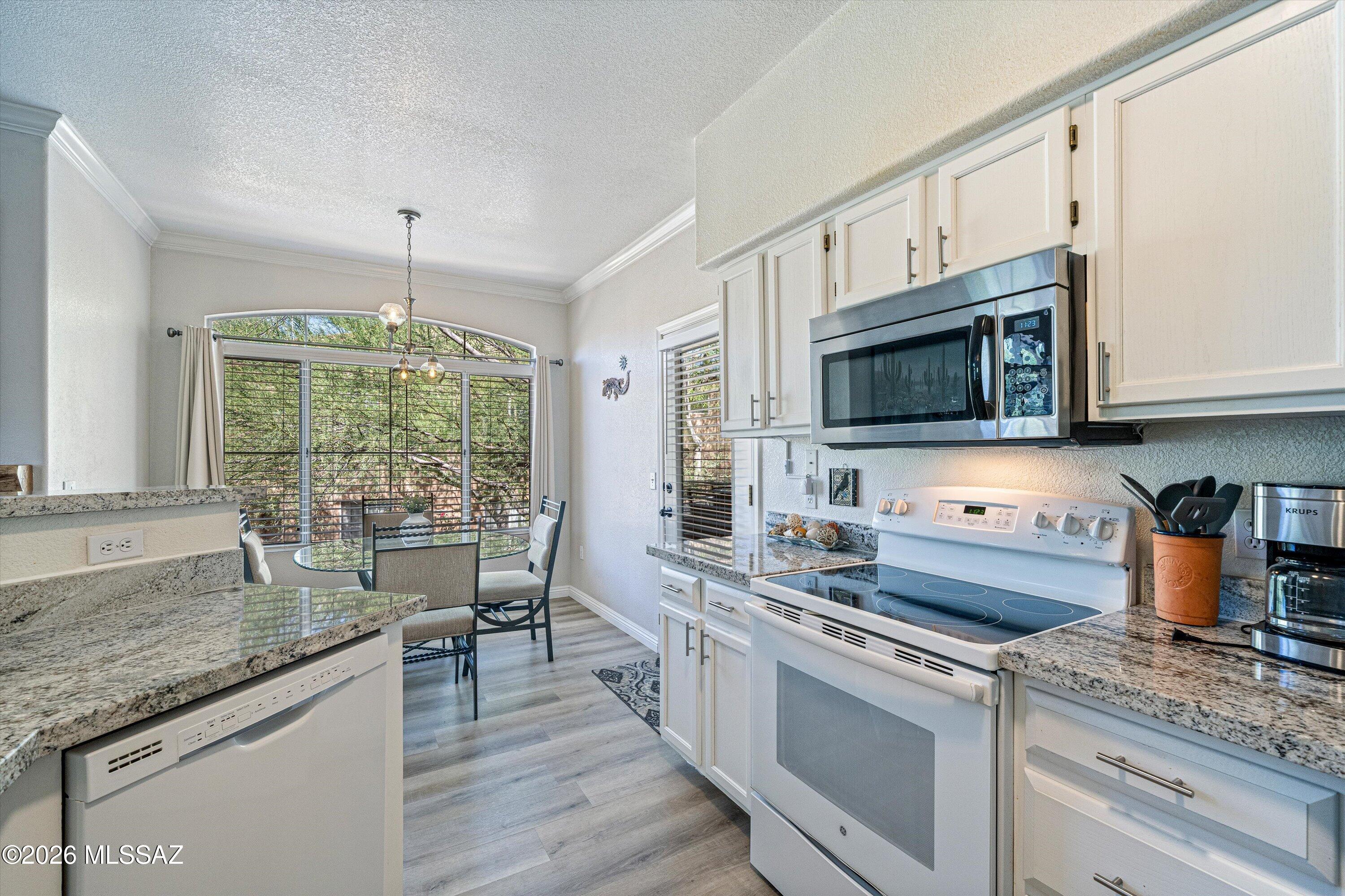 Pinnacle Canyon Condominium - Residential