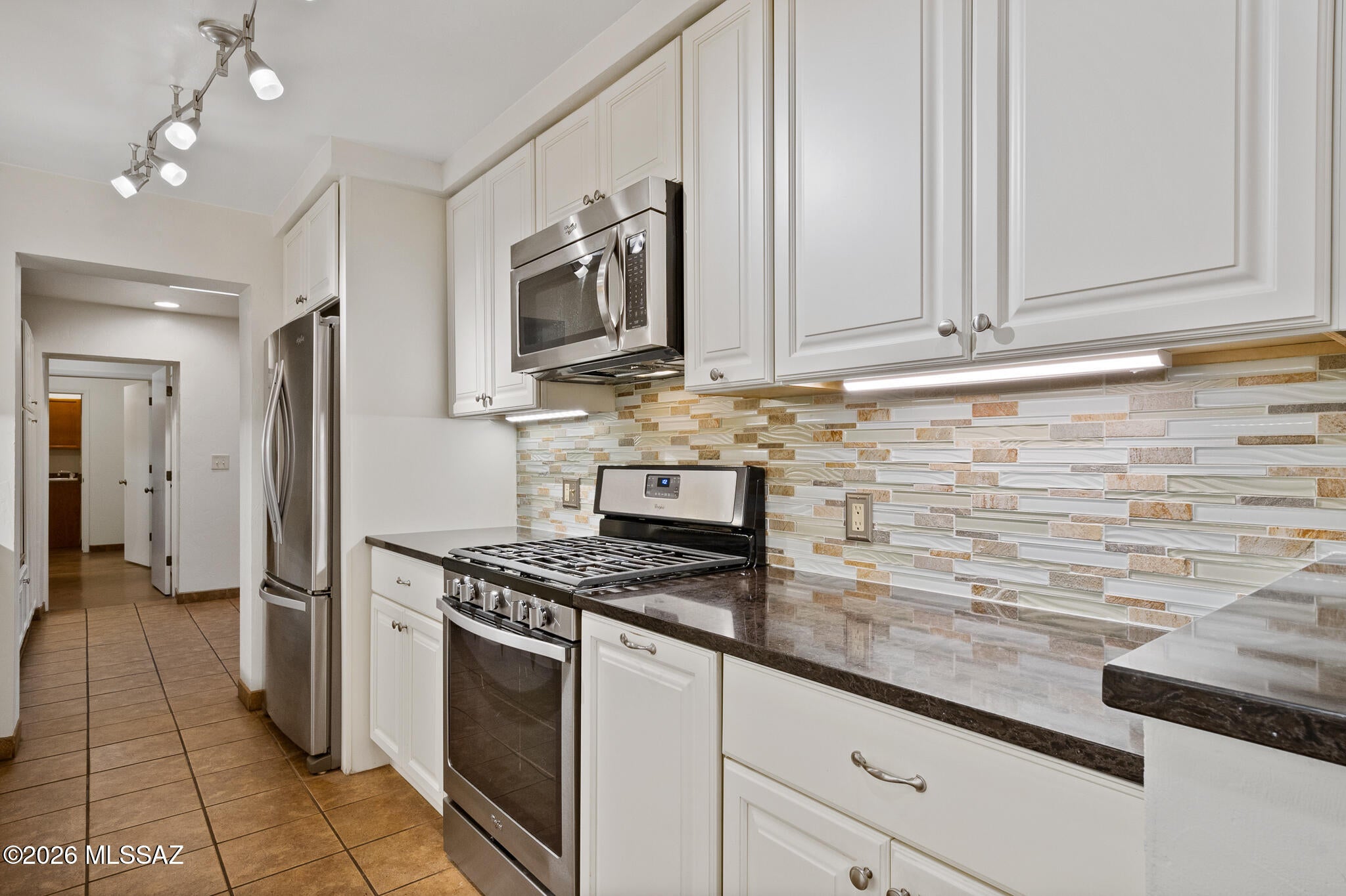 La Madera Addition - Residential