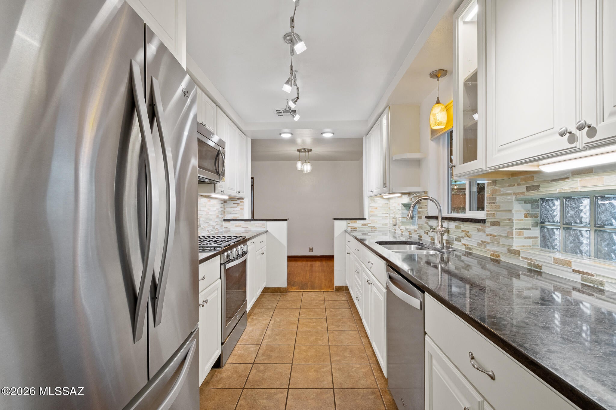 La Madera Addition - Residential