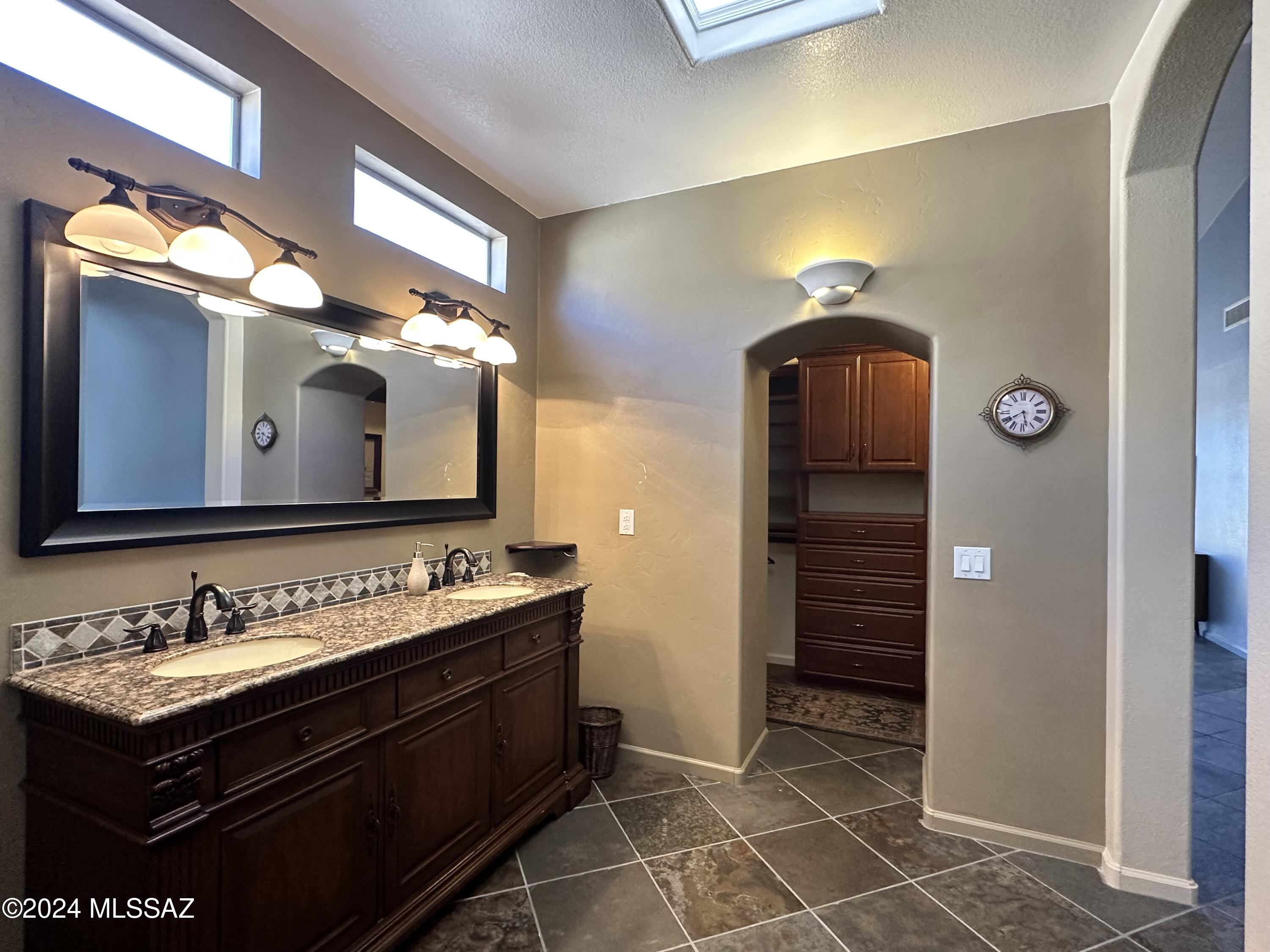 Saddlebrooke - Residential Lease