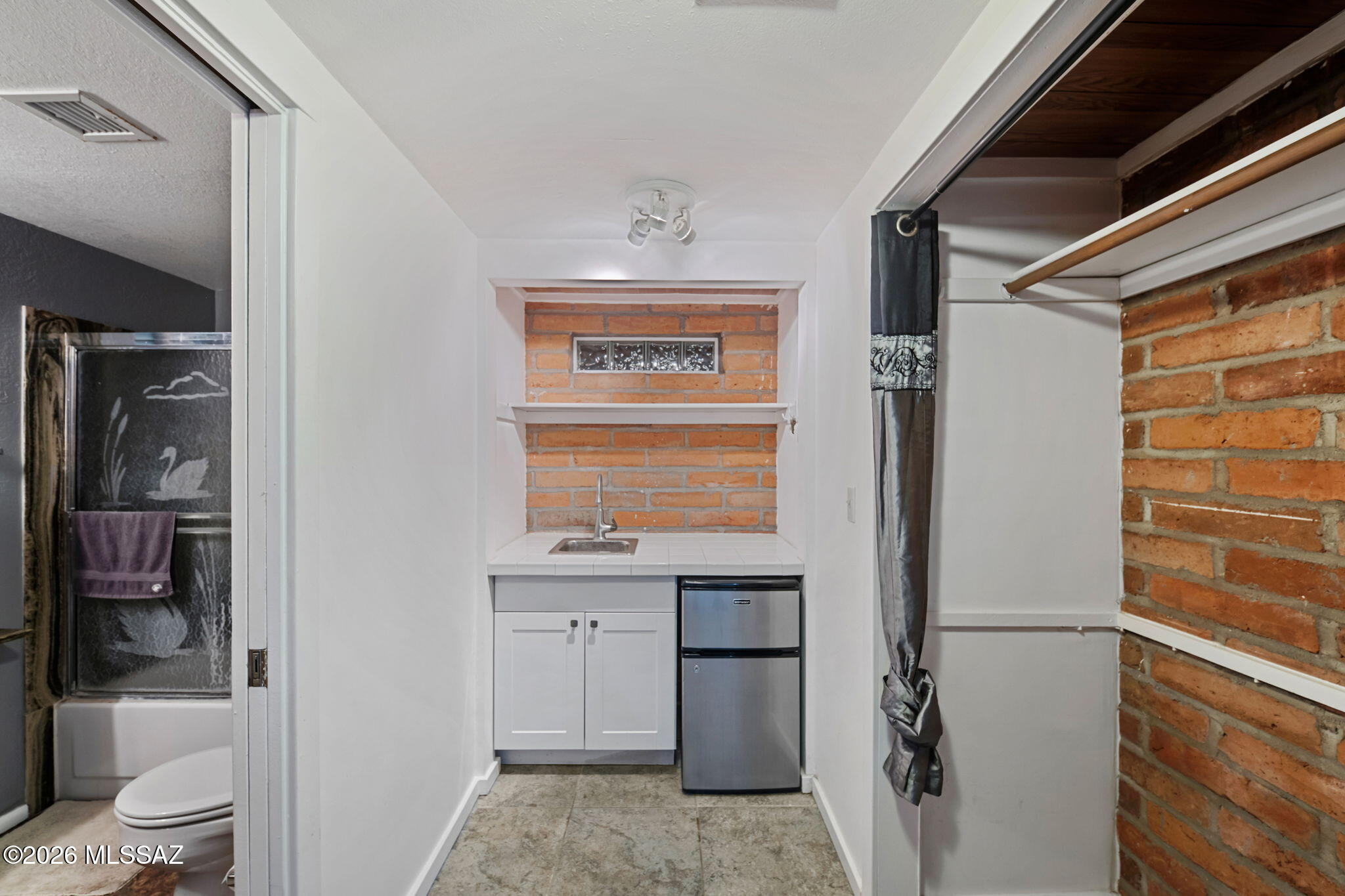 Santa Catalina Estates - Residential