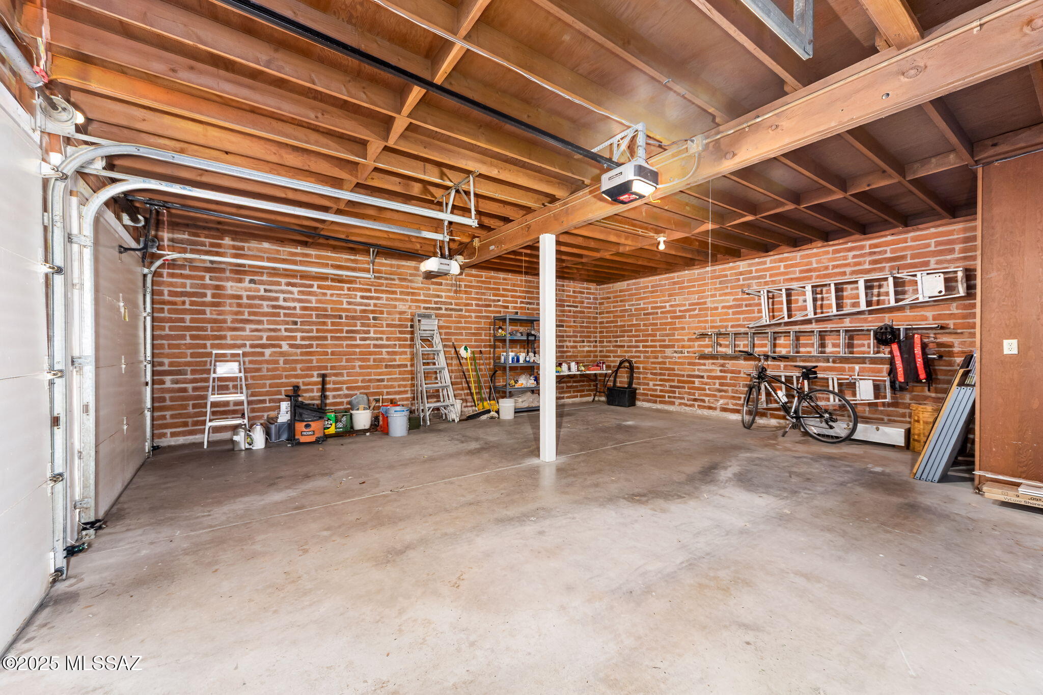 Catalina Foothills Estates NO. 6 (1-54) - Residential