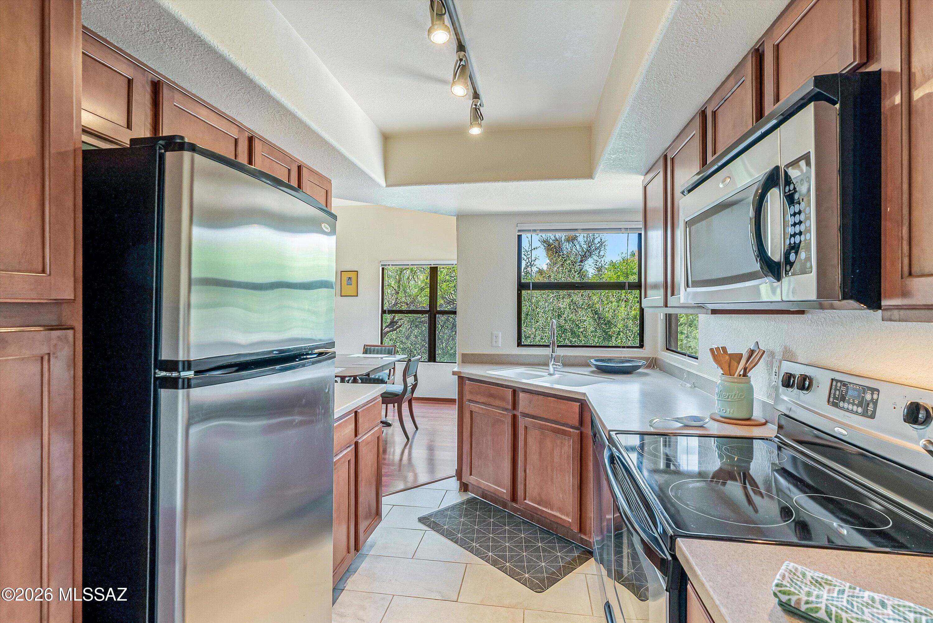 Greens at Ventana Canyon - Residential