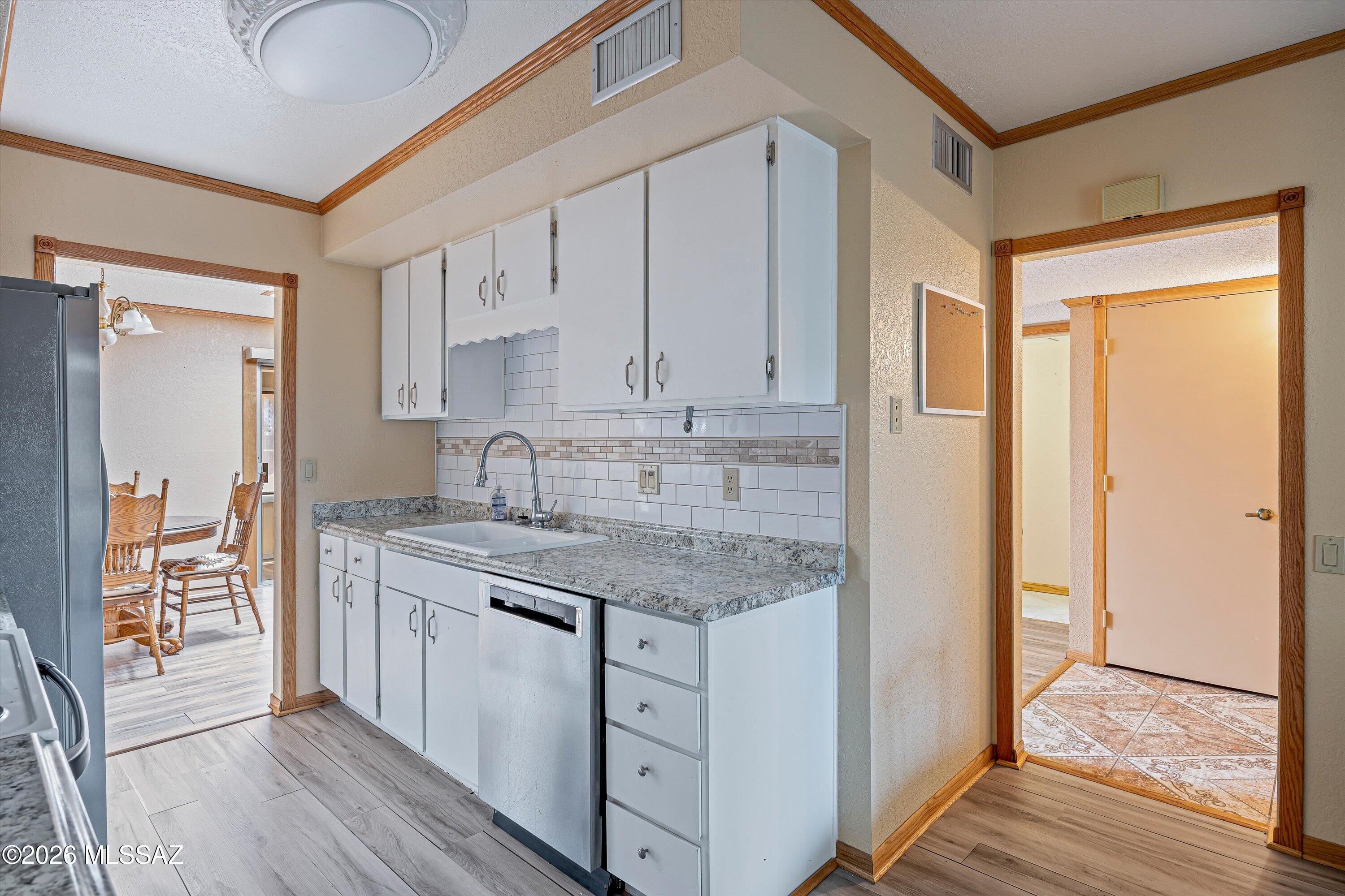 Green Valley Townhouses NO.7 - Residential