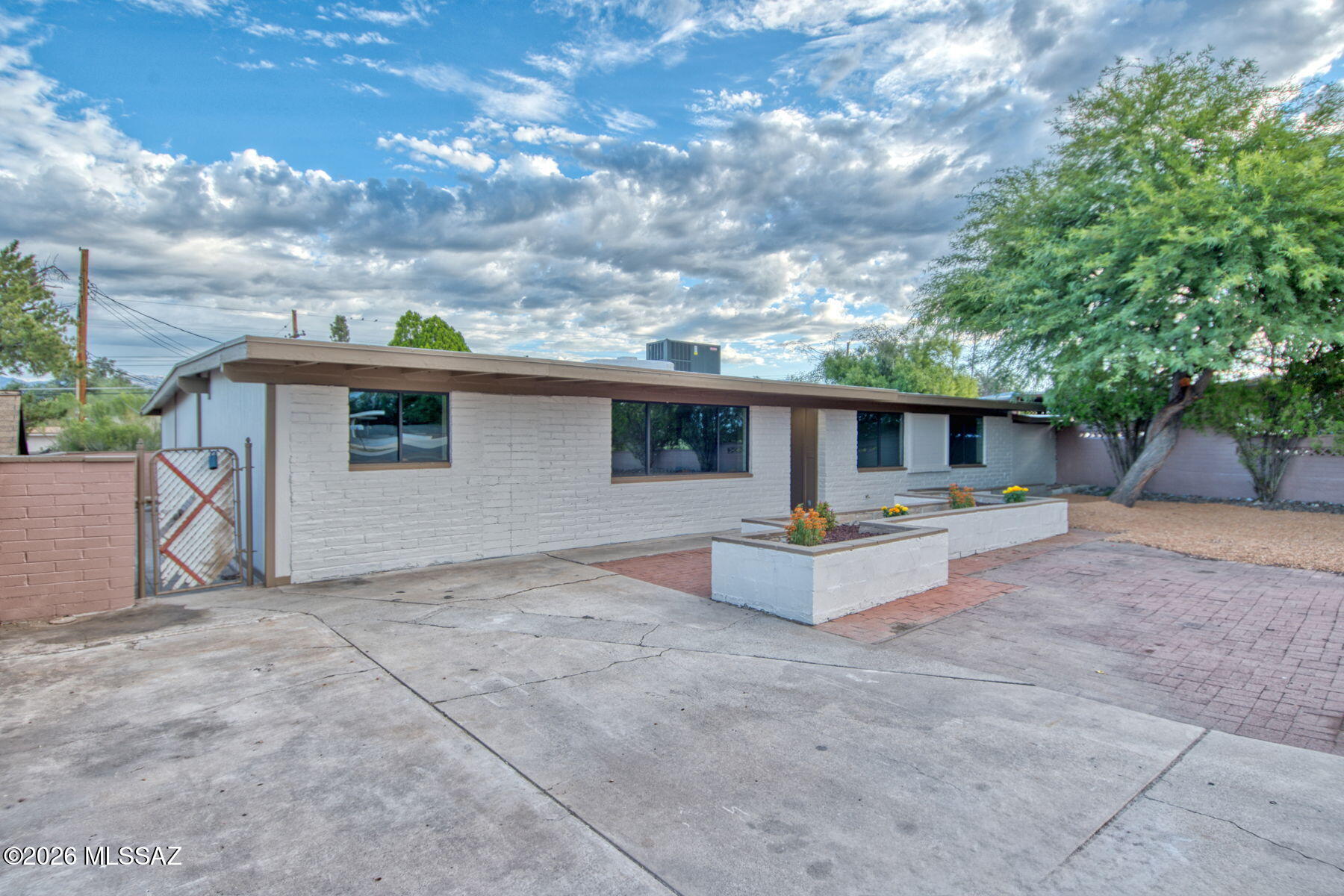 Sherwood Village Terrace (231-546) - Residential