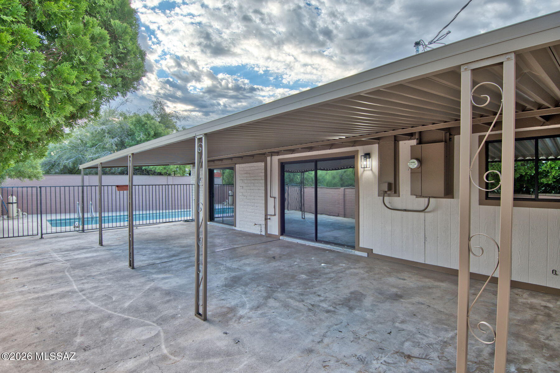 Sherwood Village Terrace (231-546) - Residential
