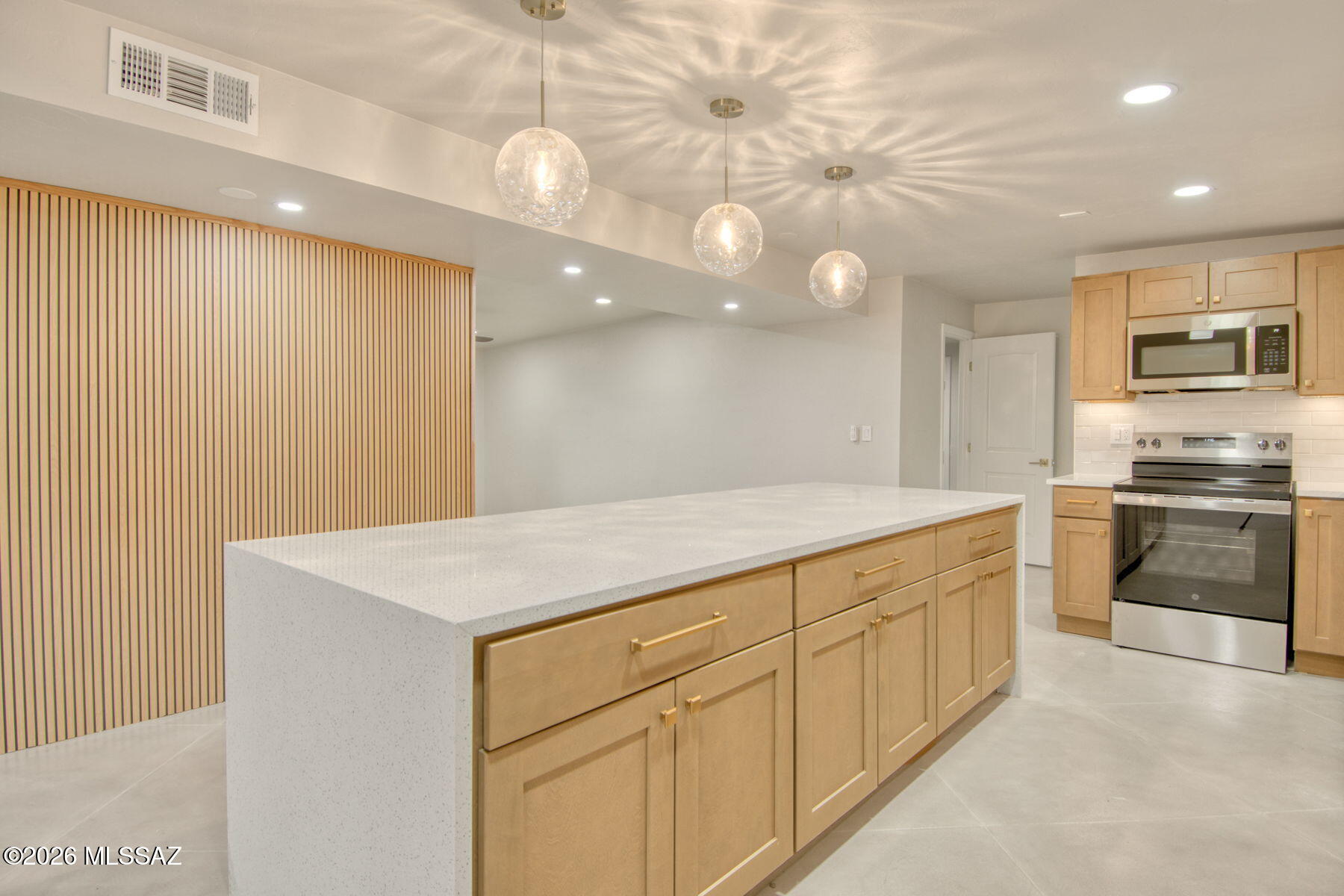 Sherwood Village Terrace (231-546) - Residential