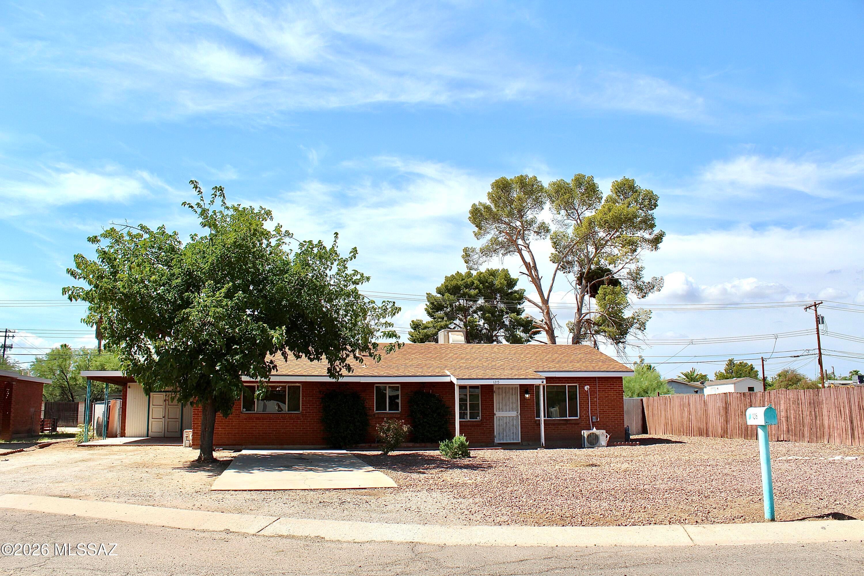 Brick Fix-up House on .43 acre lot in desirable Flowing Wells near Tucson Mall & The Tucson Auto Mall.   
Great solid masonry home on cut-de-sac with awesome upside potential. Assessors records show 1608 square feet. Per recent floor-plan property also has a 241 sq. ft recreation/family room and 102 sq. foot office not included in sq. footage and a 220.5 sq, ft connected storage room under roof.  There is also a 344 sq. foot back porch opening up to the fully enclosed metal fenced yard. Lots of room for expansion! Estate Sale - AS IS. Submit your strongest highest and best offer. Seller will review all offers on Monday August 17th 8:00 AM and respond by Monday August 17th 8:00 PM. AS IS Hold Harmless Addendum and floor plan are in attached documents. 
Cash or hard money only.
