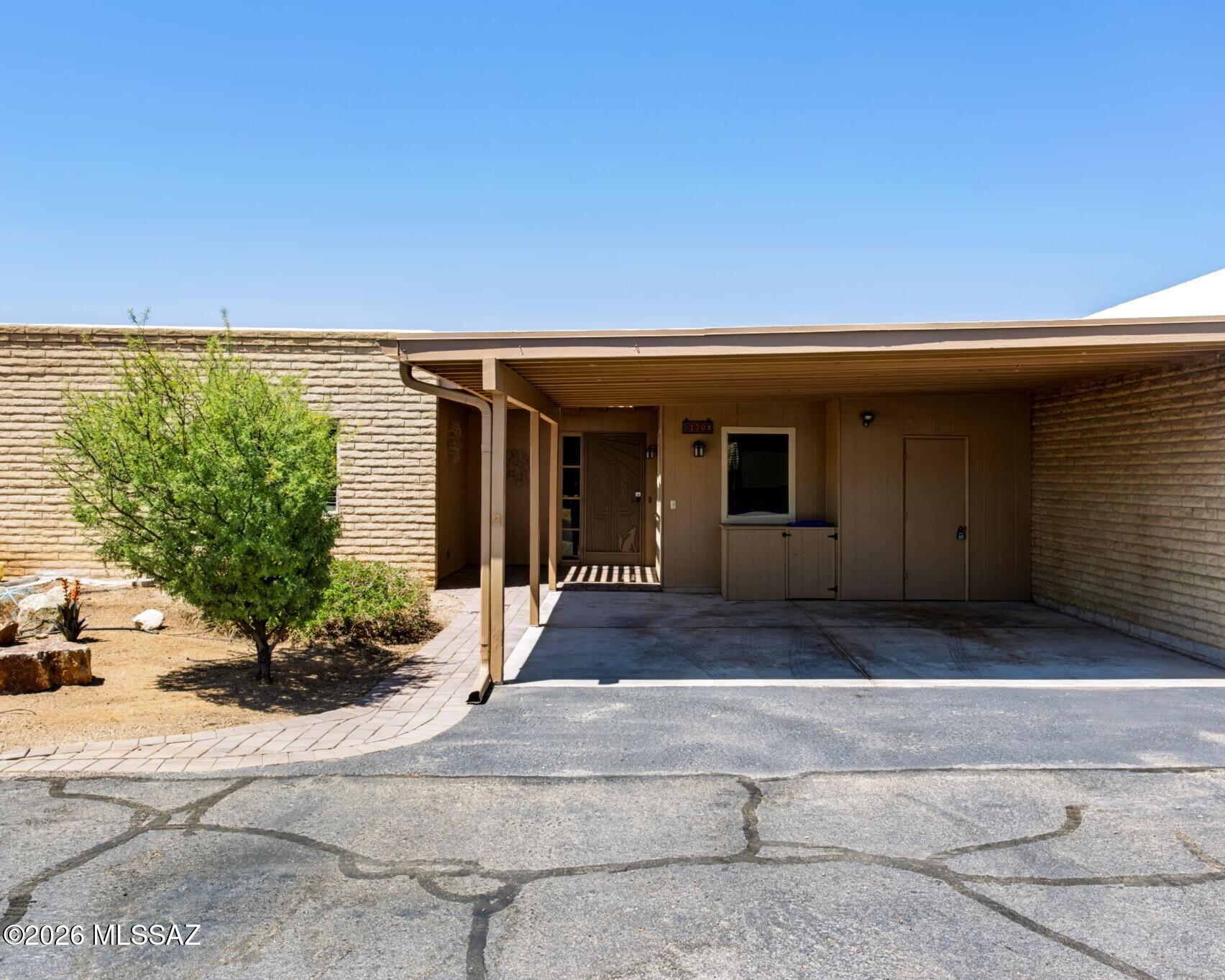 Verde Catalina Townhouses(1-149) - Residential Lease