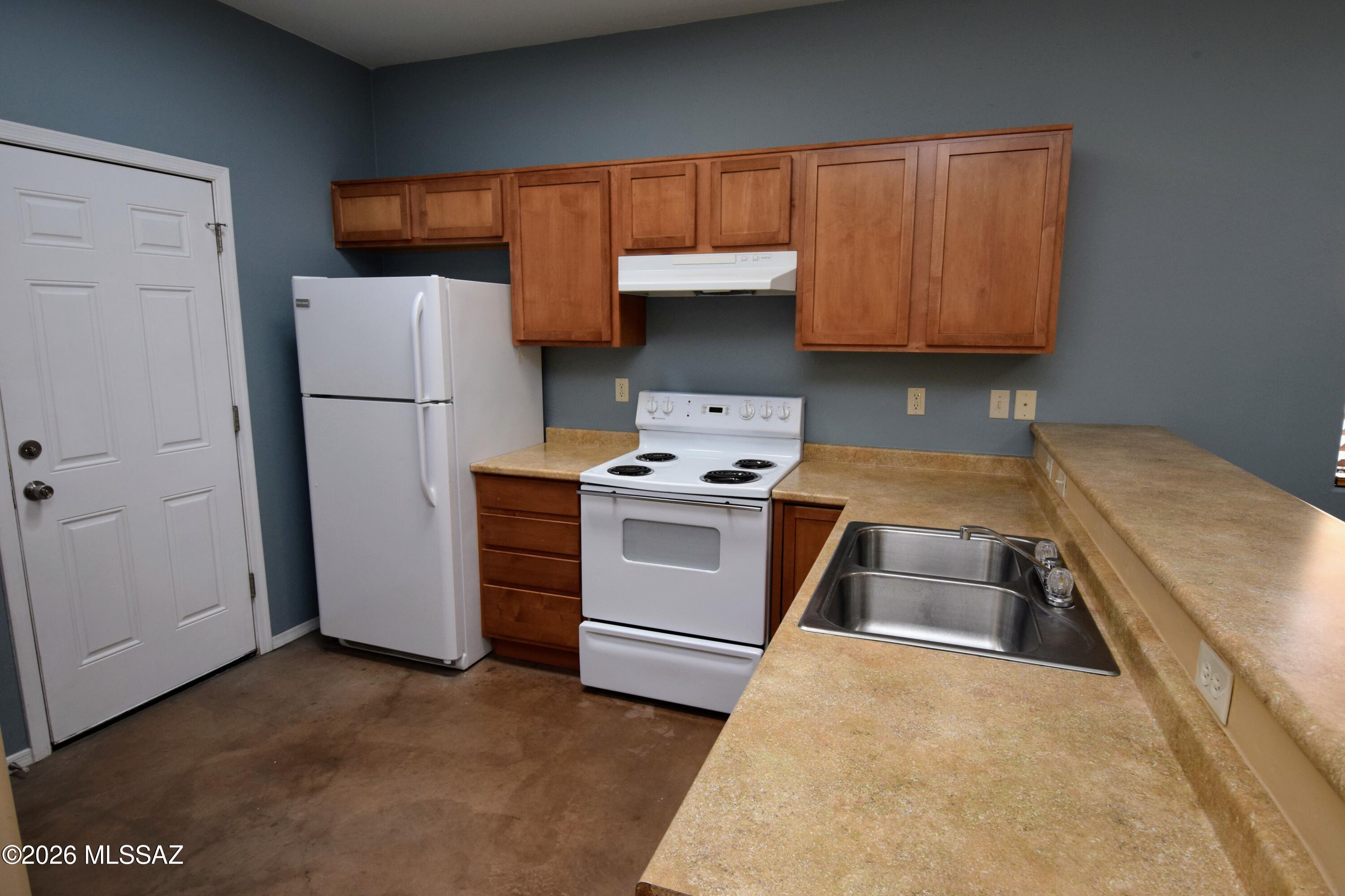 Manlove Add Amended - Residential Lease