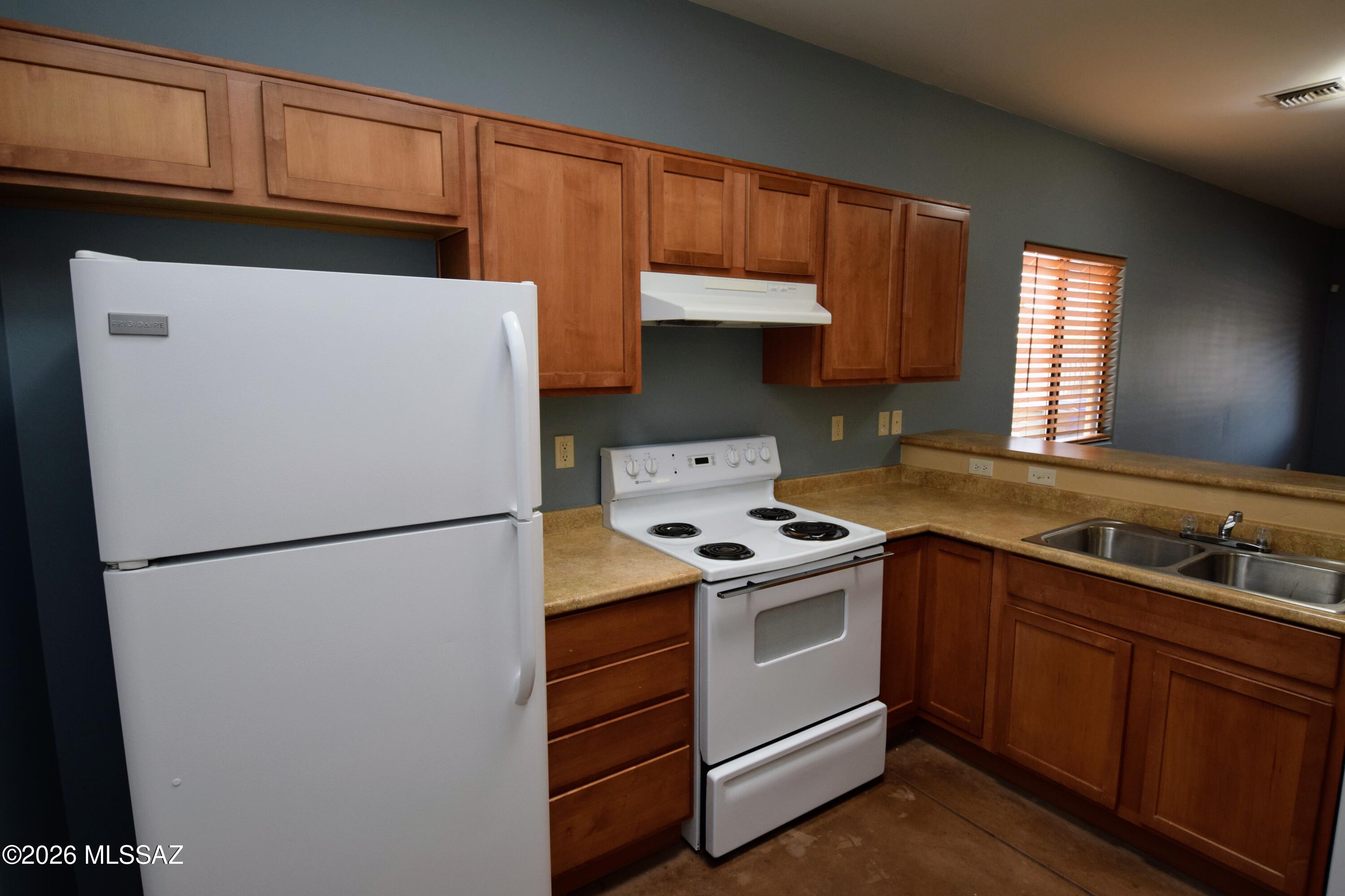 Manlove Add Amended - Residential Lease