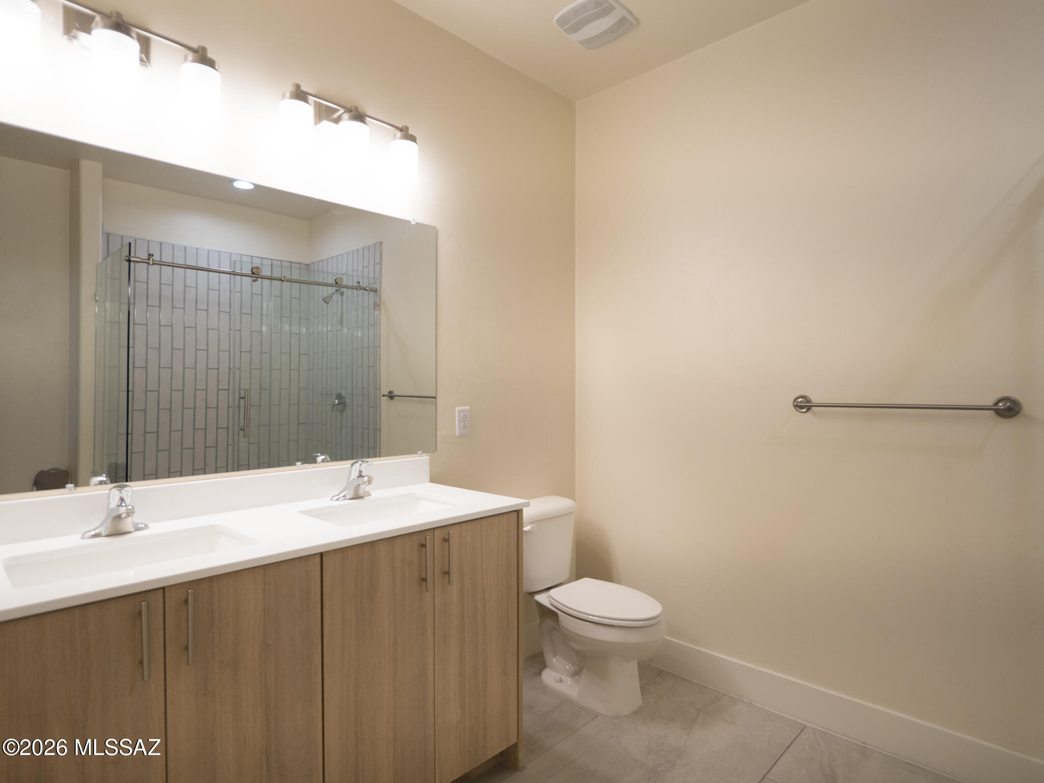 1620 E Hedrick - Residential Lease