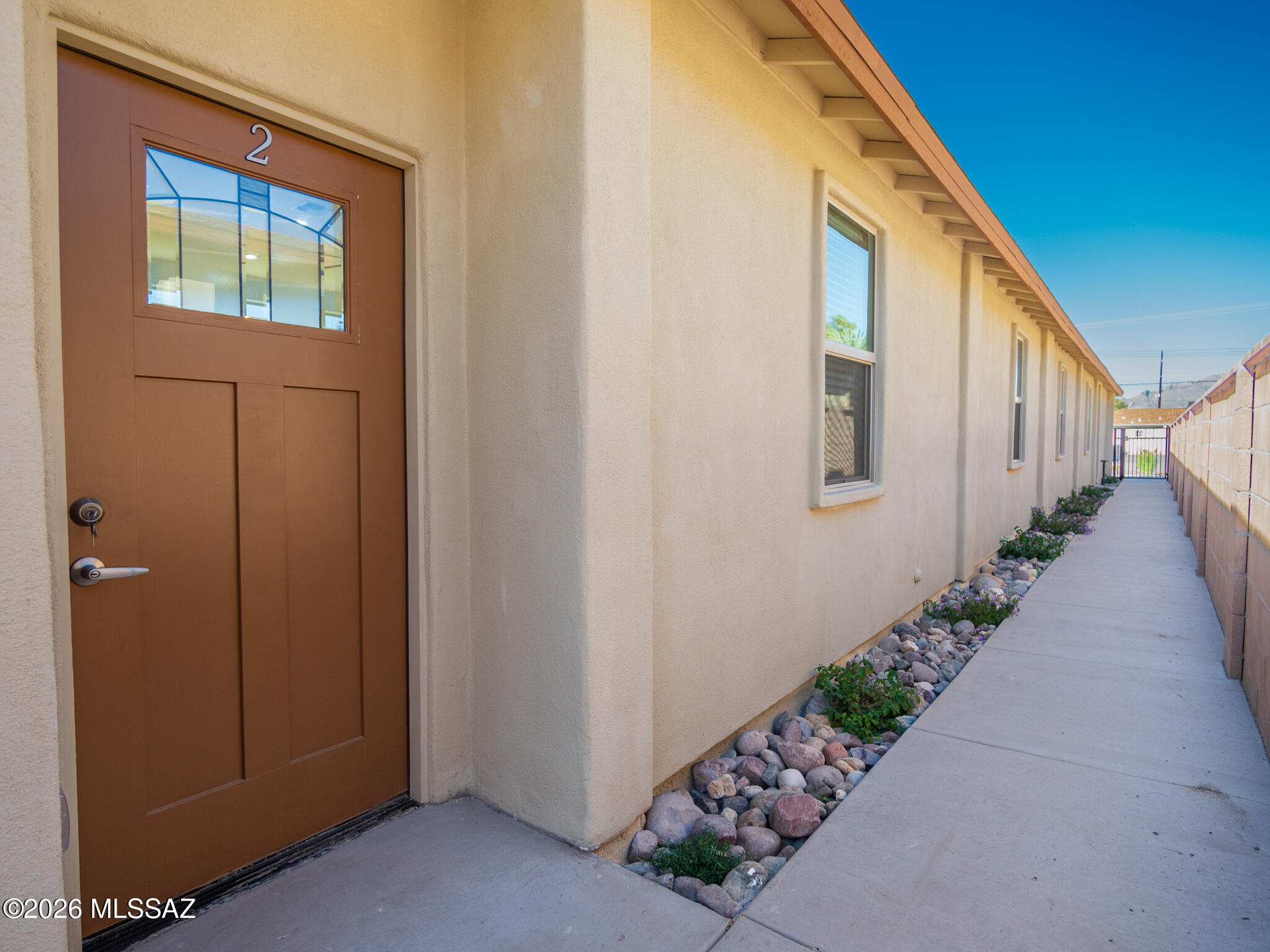 Text for a Walkthrough Video/more info. 2024 Construction w/ Premium Finishes abound in this 3 Bedroom/2 Bathroom 1429sf Duplex Unit located in Central Tucson near Shopping, Restaurants, Banner Medical Center, University of Arizona, and Downtown. The open and airy interior features include; Entertainer's Kitchen w/ oversized Island, Solid Surface counters, Stainless Appliances, Contemporary Cabinetry; Master Suite w/ Dual Vanities, tiled Shower, Walk-in Closet; oversized Ceramic Tile throughout Unit; Window Wall w/ access to the private yard; Central A/C; and Washer + Dryer included. 12mo minimum Lease, Costs are: Non-refundable $50/adult Application, $1785 Security Deposit, $150/pet with approved pet, $400 cleaning. Tenants pay electric only. Water incl in rent.
