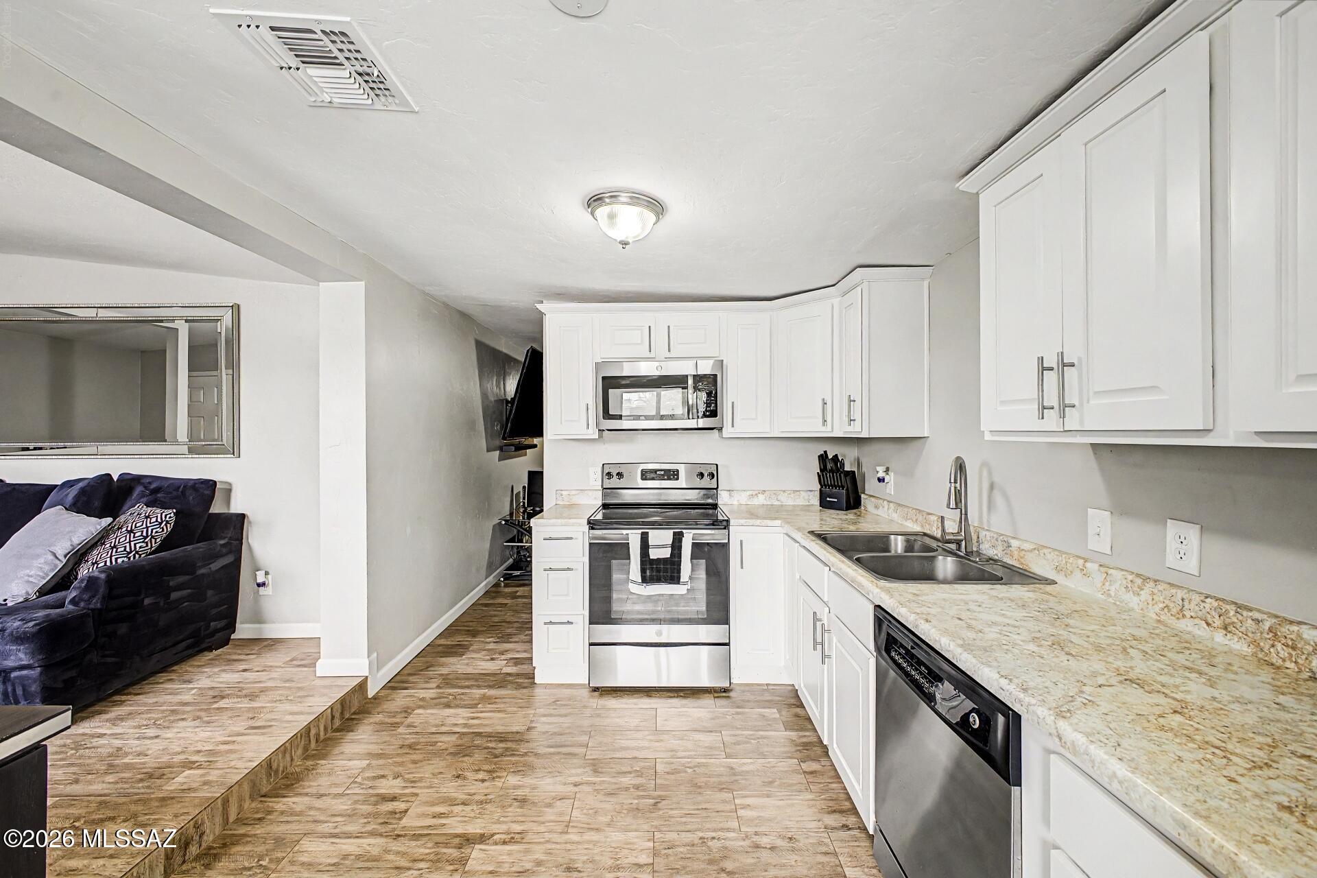 Rodeo Addition Resub. - Residential