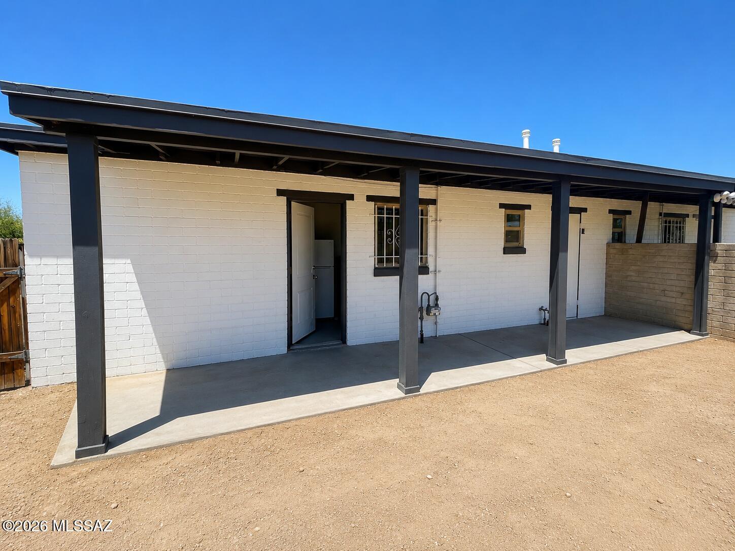 University Home Addition - Residential Lease