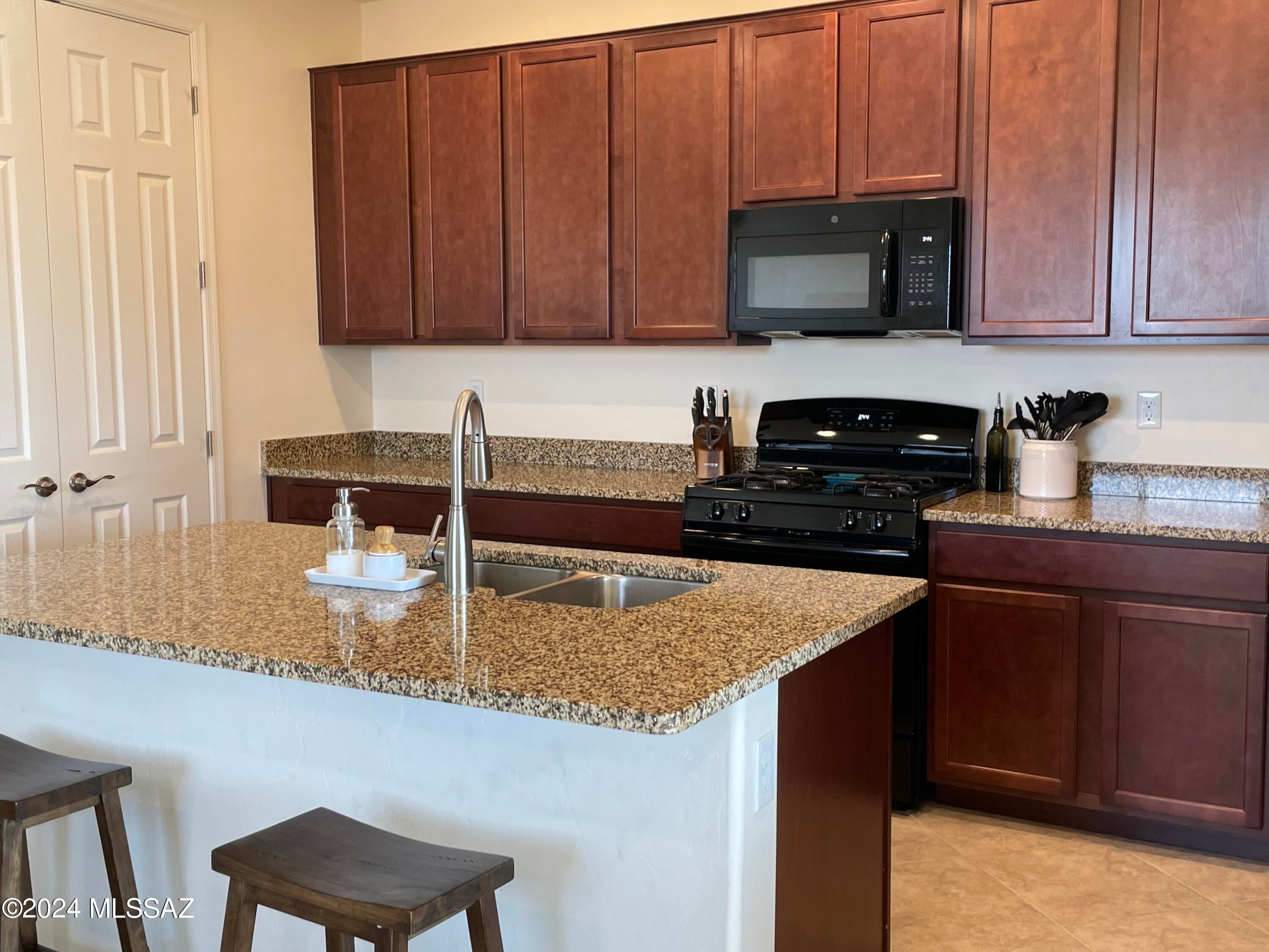 Santa Rita Ranch III SQ20141350560 - Residential Lease