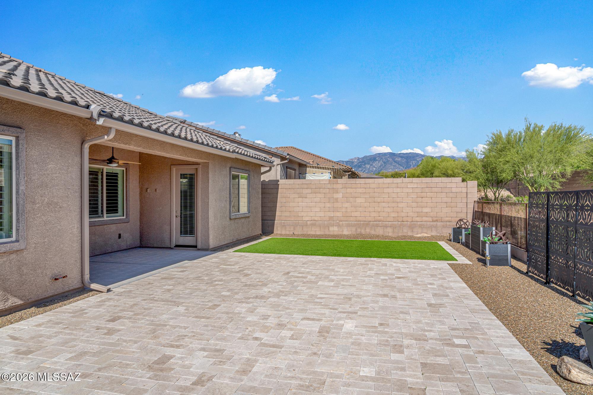 Eagles Rest SQ20152890001 - Residential