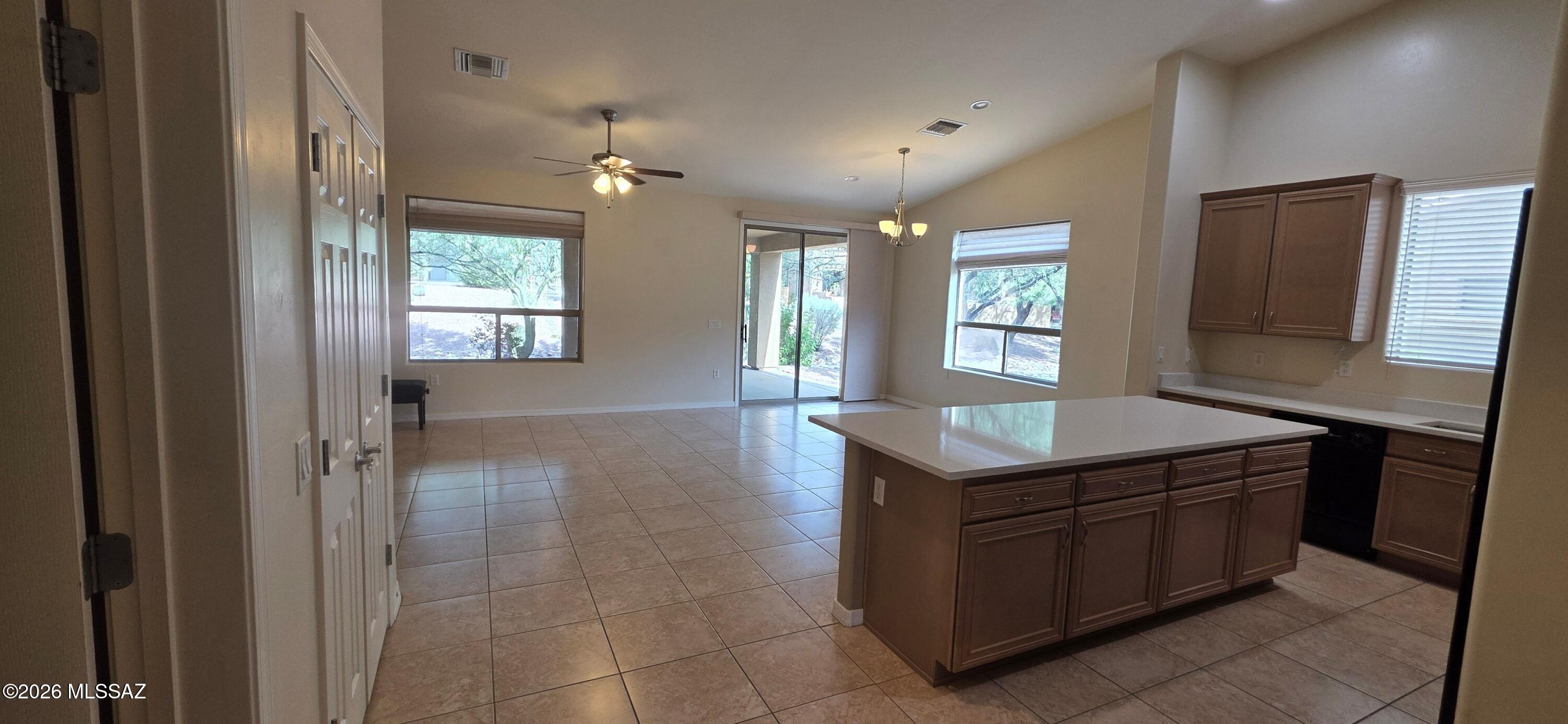 Las Campanas Villiage Phase II (112-219) - Residential