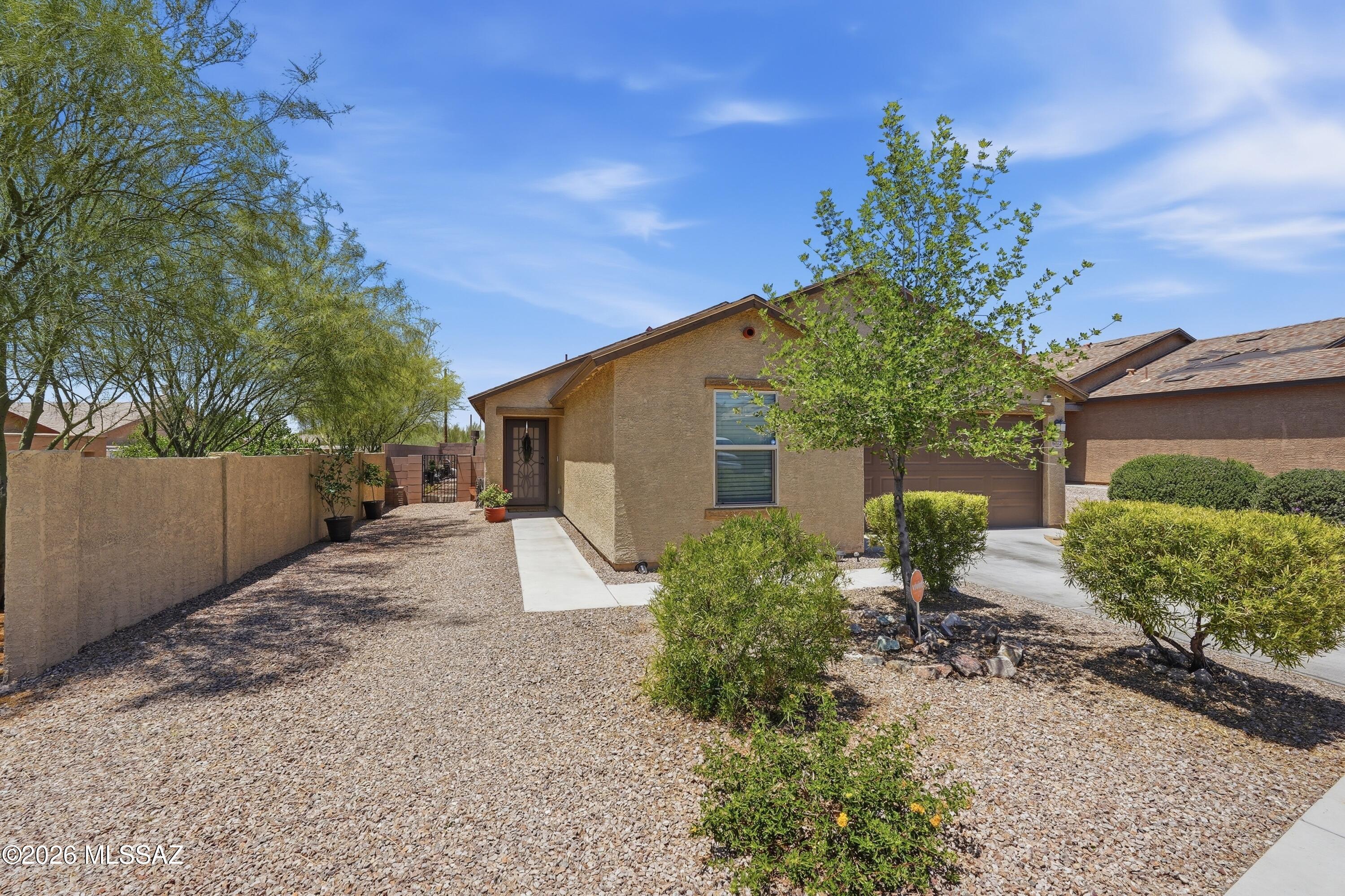 Desert Point 2 - Residential