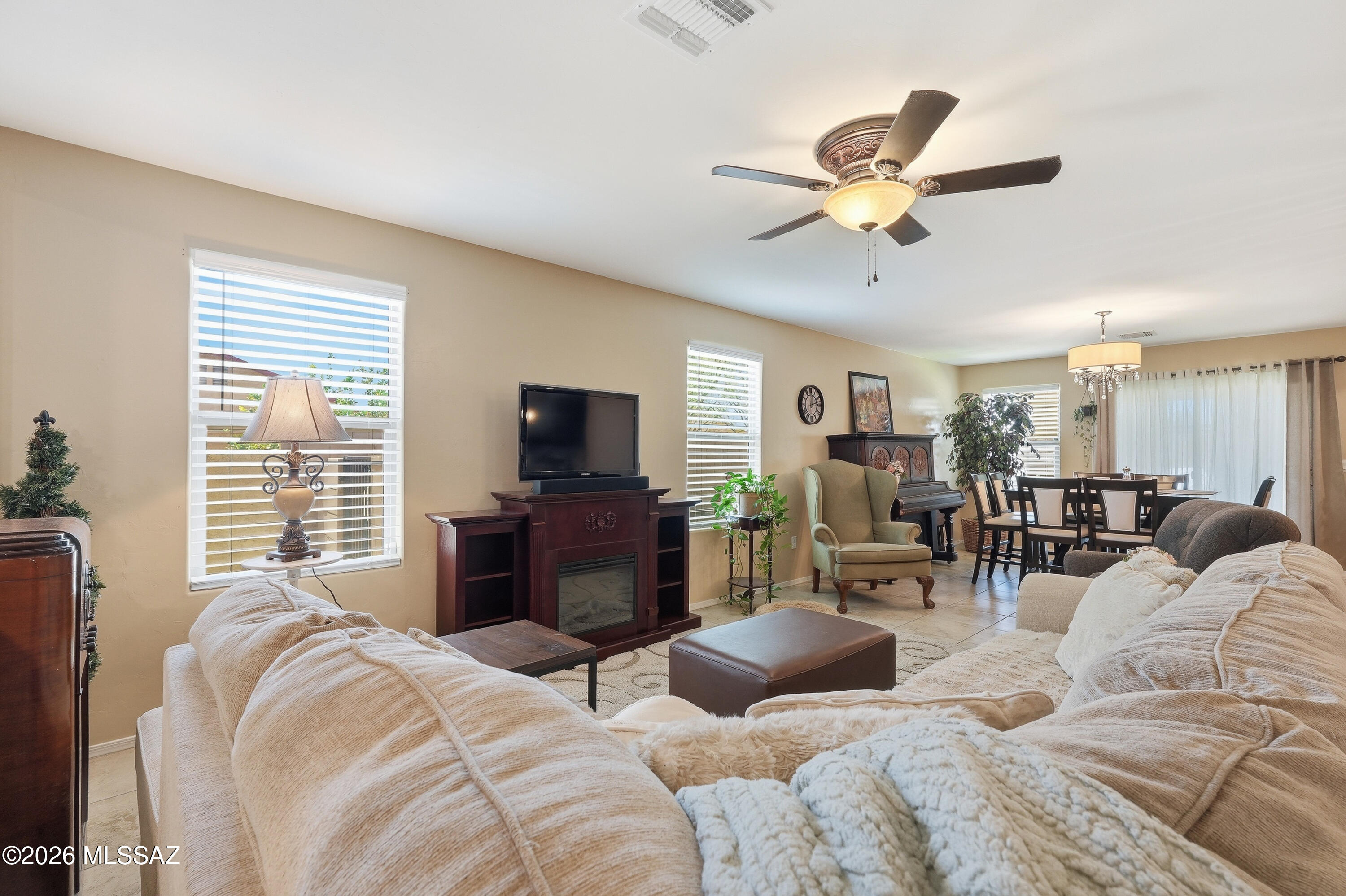Desert Point 2 - Residential