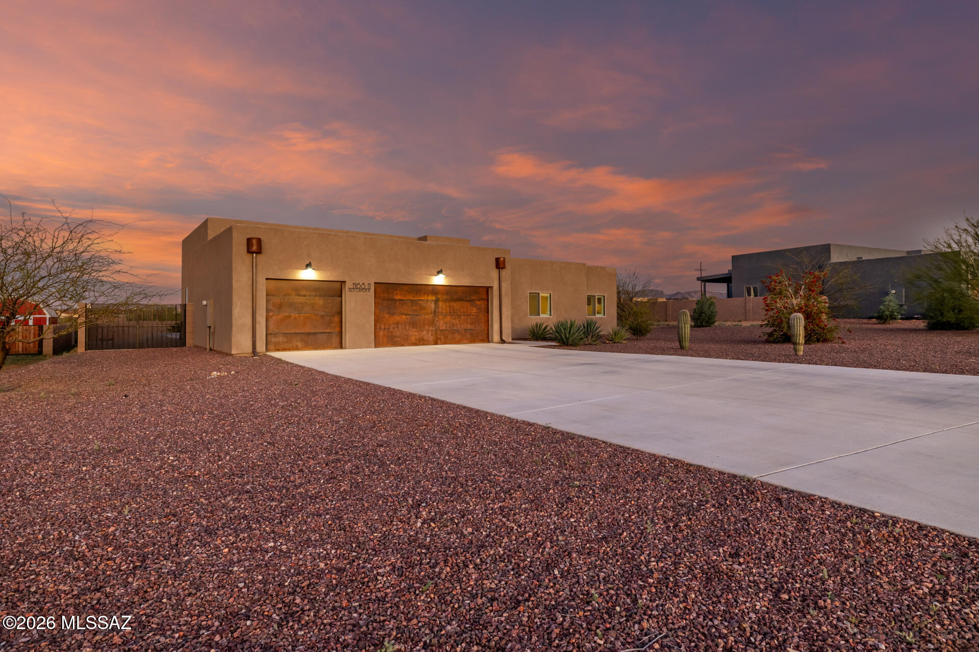 Whetstones Shadows - Residential