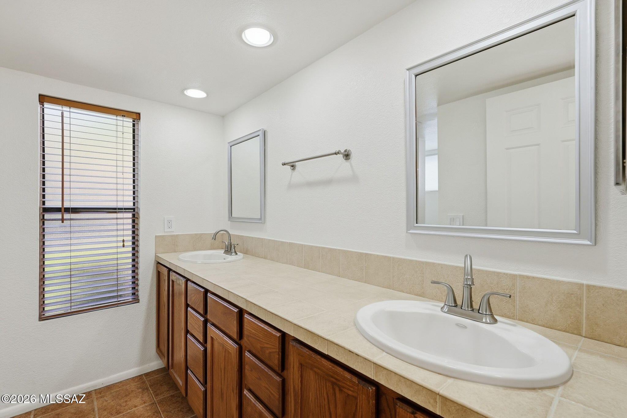 Ventana Vista Condominiums - Residential