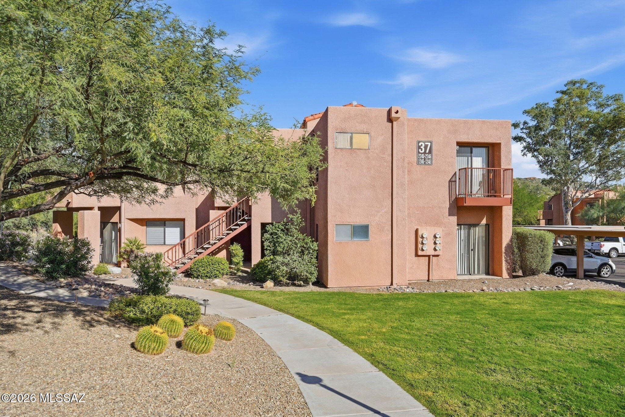 Ventana Vista Condominiums - Residential