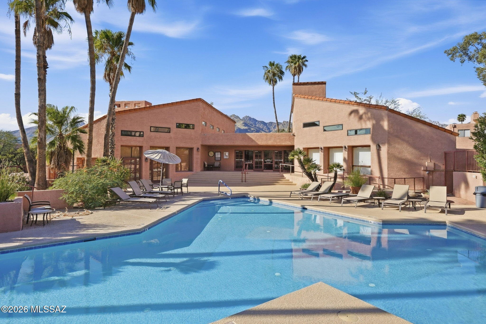 Ventana Vista Condominiums - Residential