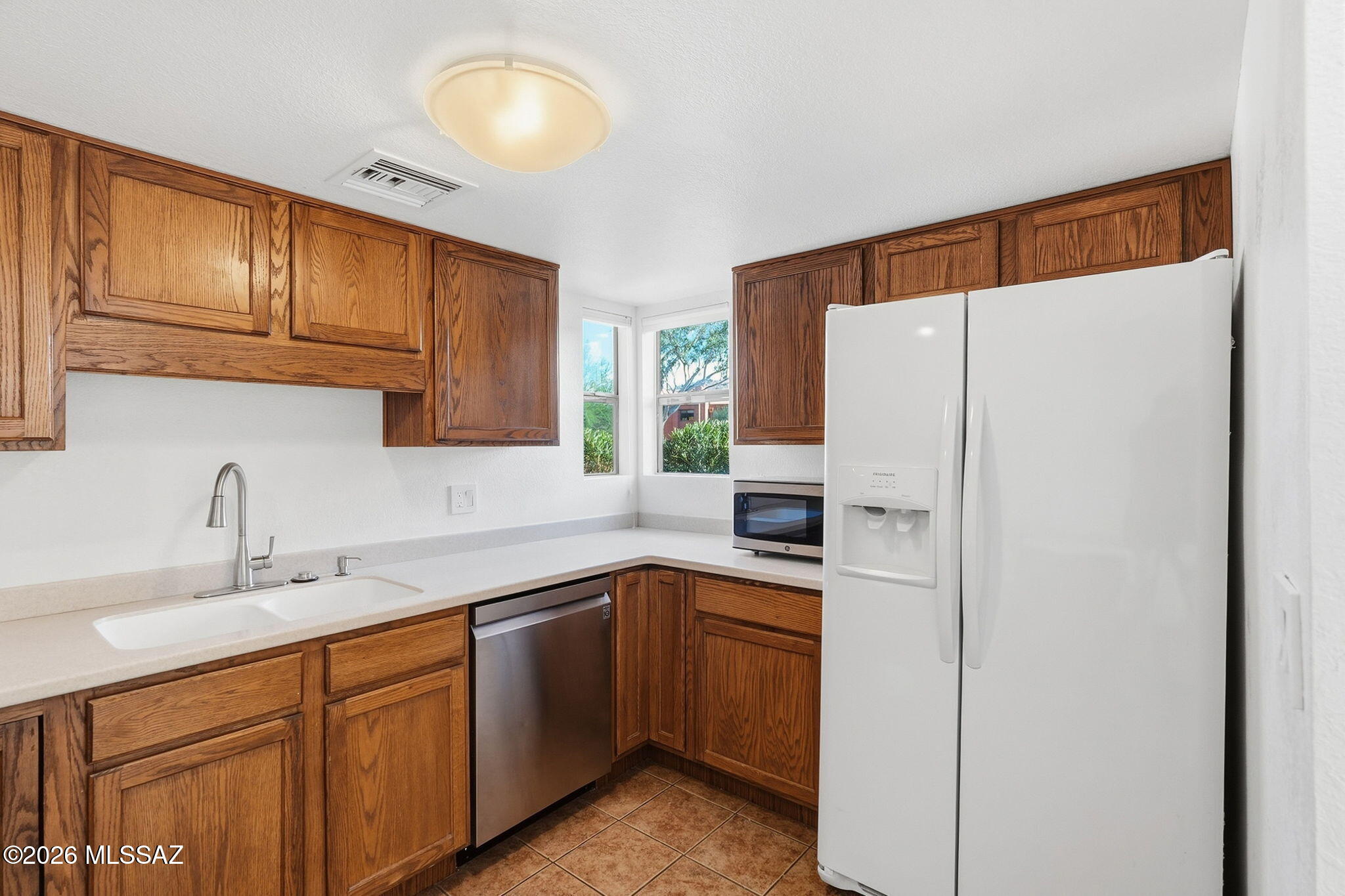 Ventana Vista Condominiums - Residential