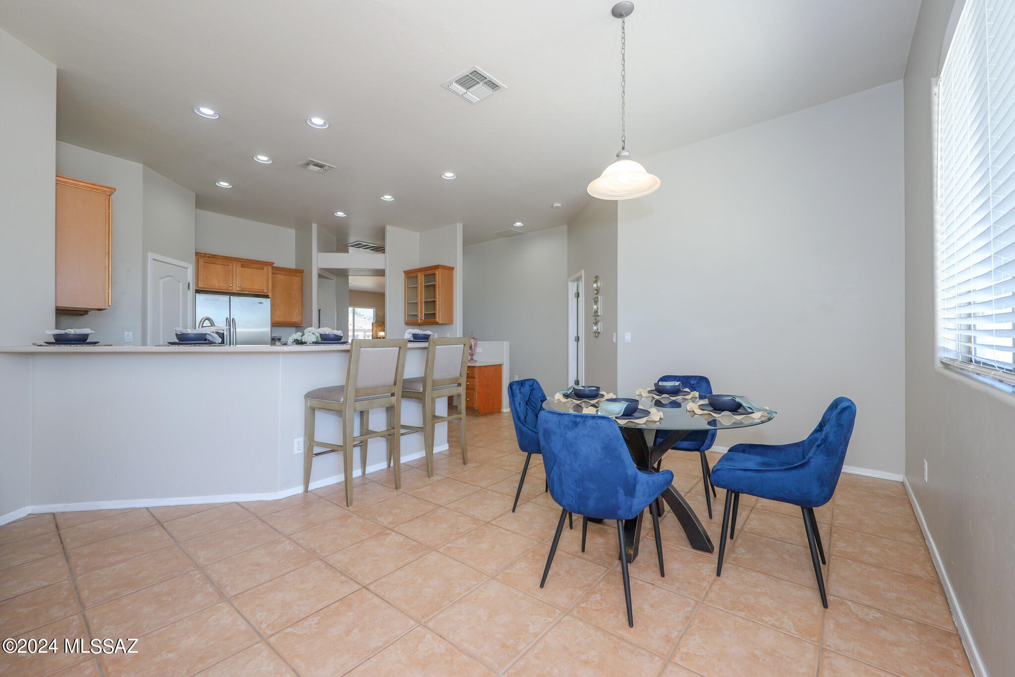 Continental Reserve Blk. 14 (1-82) - Residential