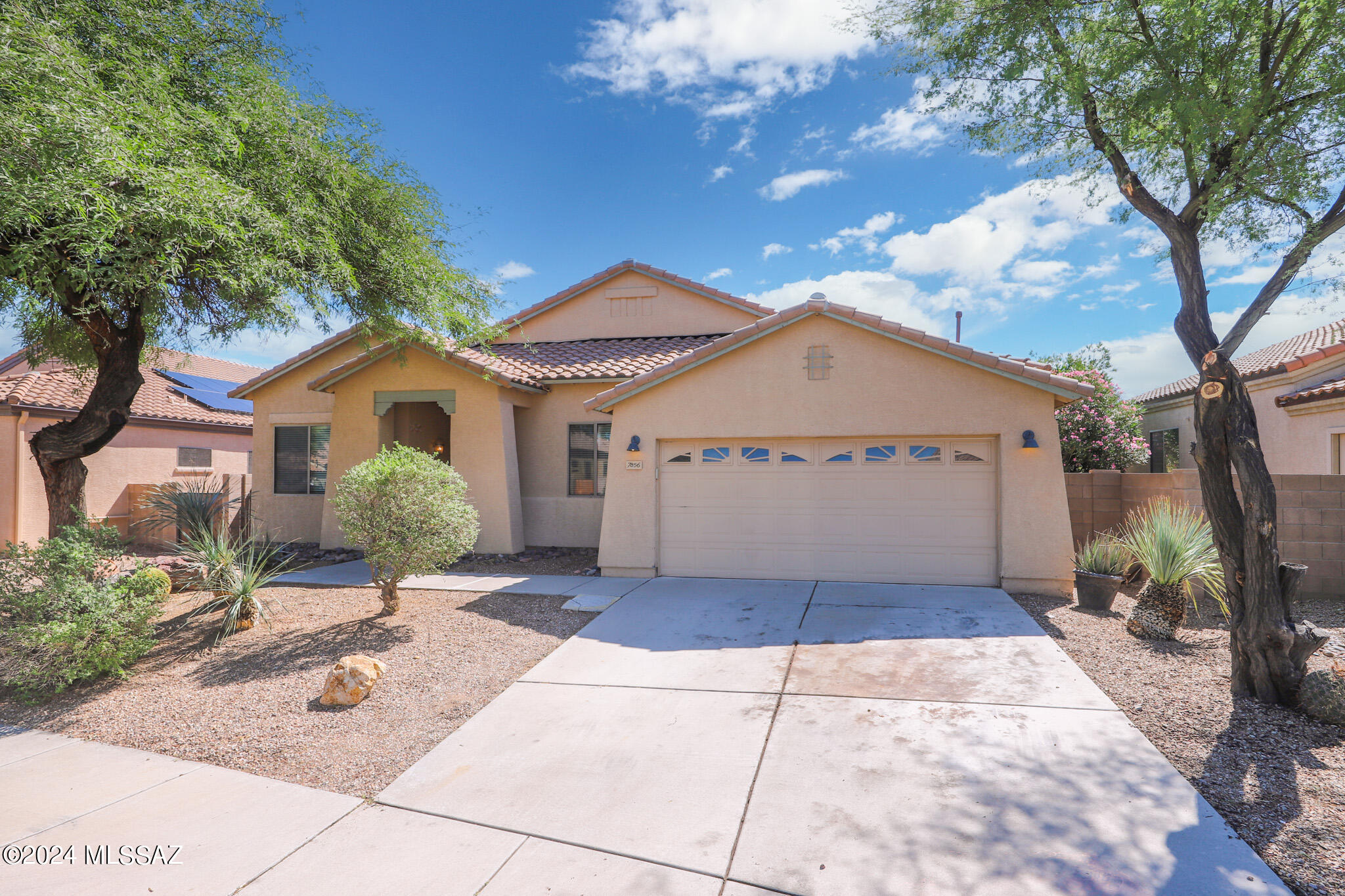 Continental Reserve Blk. 14 (1-82) - Residential