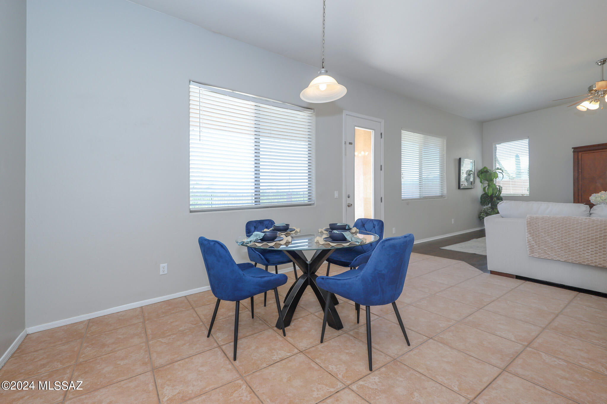 Continental Reserve Blk. 14 (1-82) - Residential