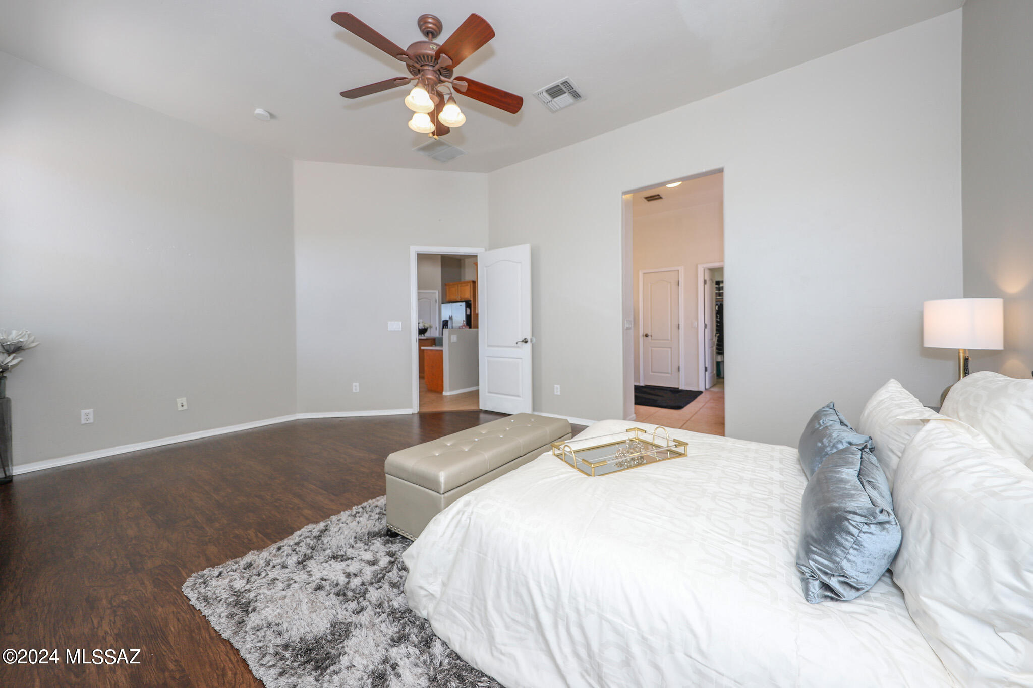 Continental Reserve Blk. 14 (1-82) - Residential