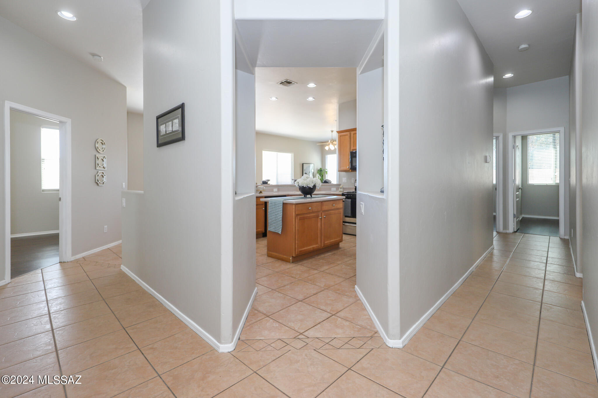Continental Reserve Blk. 14 (1-82) - Residential
